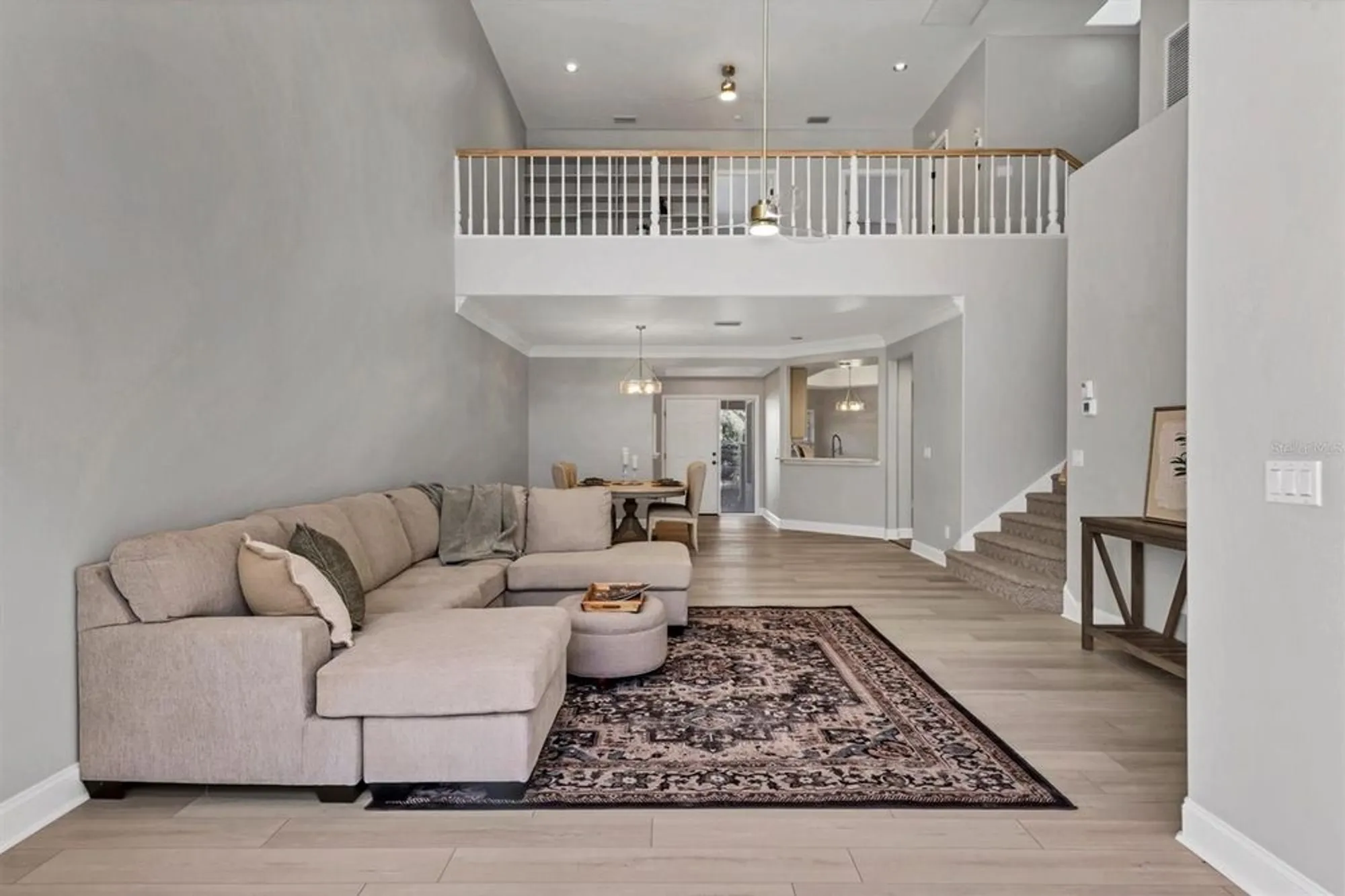Property Slideshow image 10 of 71 | 1703 starling dr # 1703, Sarasota, FL, 34231
