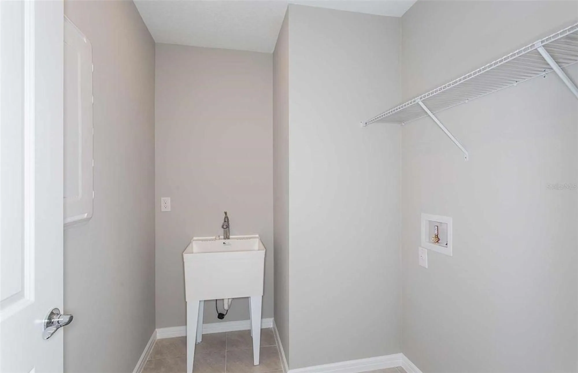 Property Slideshow image 13 of 28 | 14712 sunlit cir, Parrish, FL, 34219