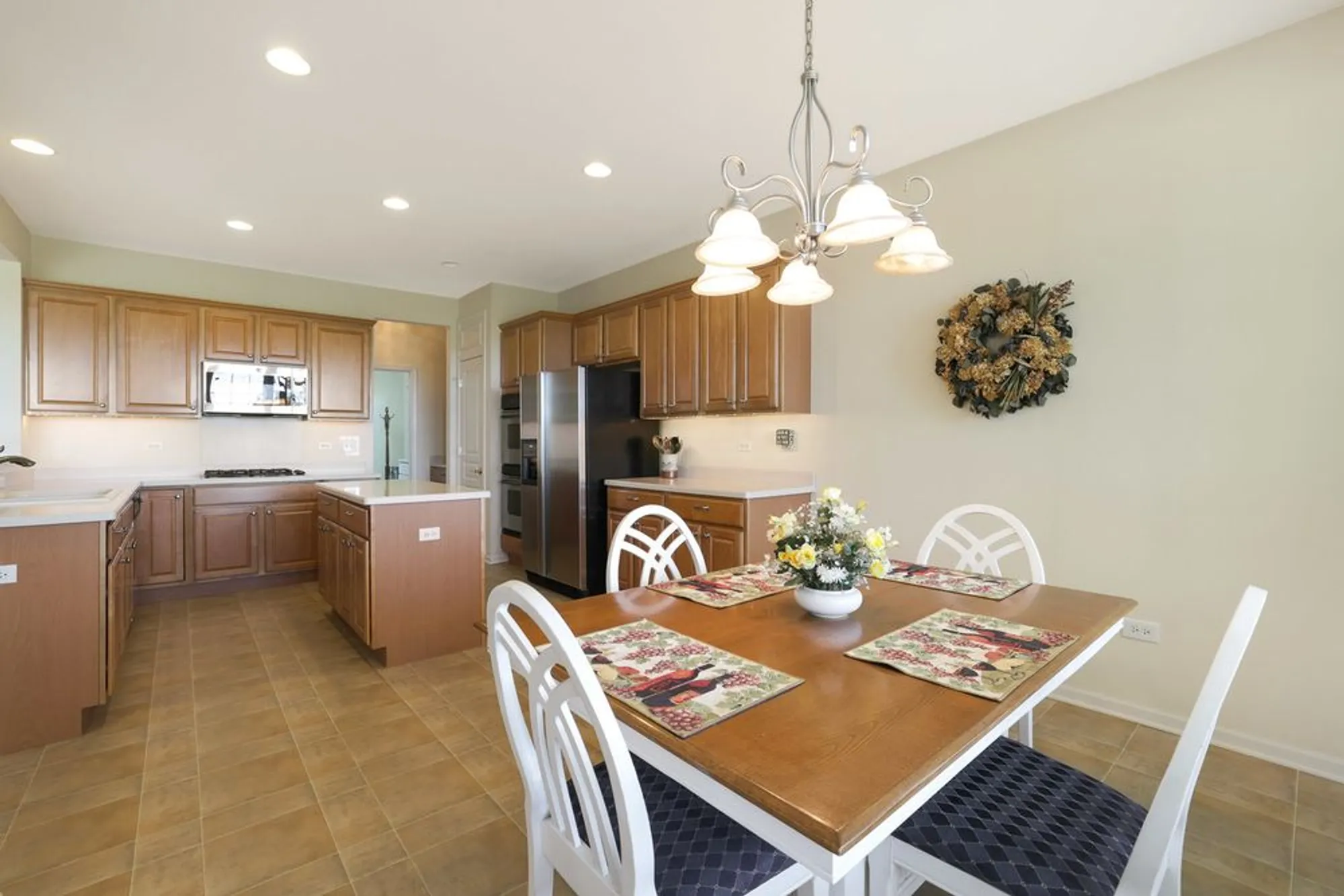 Property Slideshow image 11 of 43 | 12770 timber creek dr, Huntley, IL, 60142