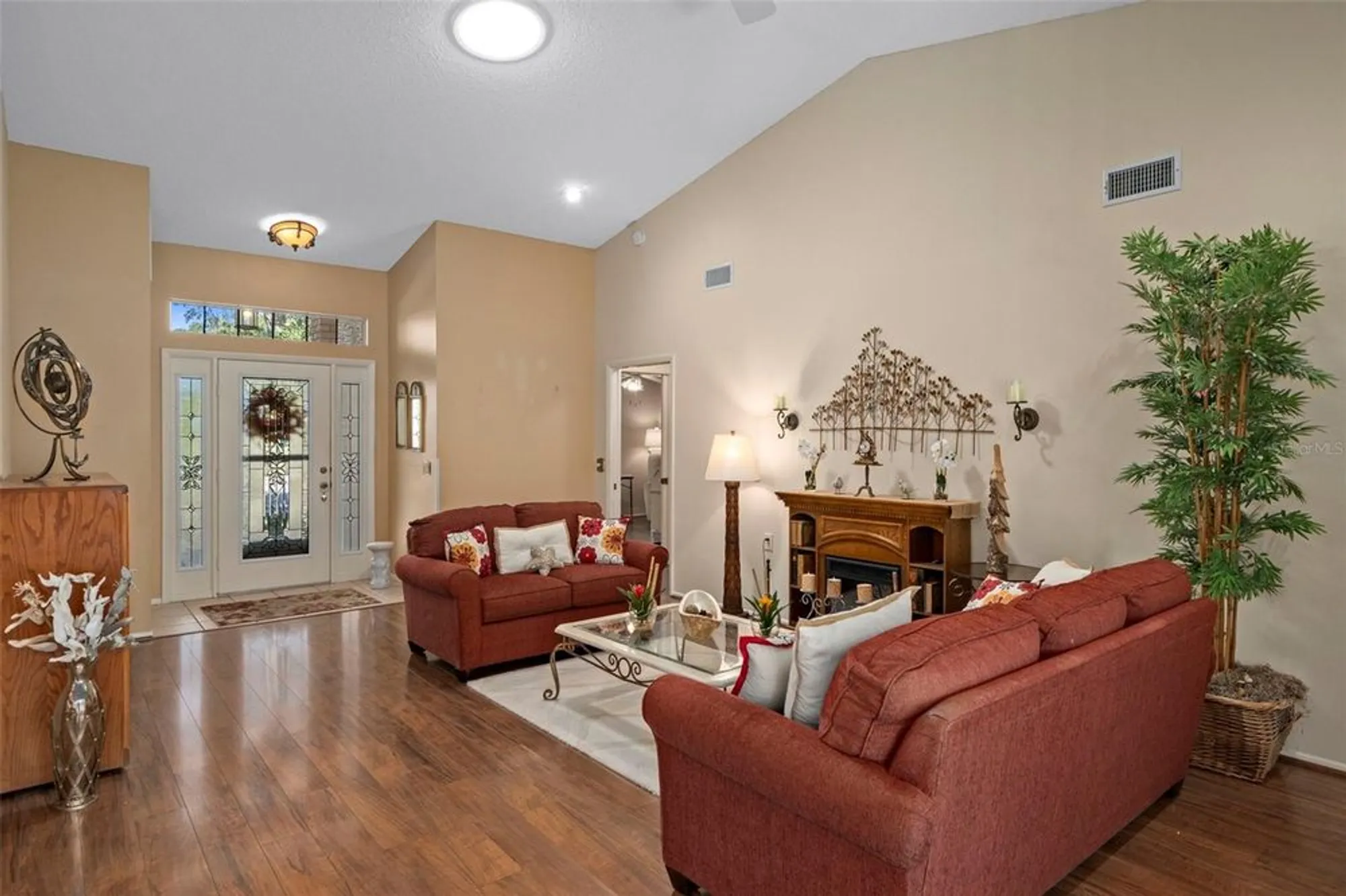 Property Slideshow image 4 of 41 | 2102 springmeadow dr, Spring Hill, FL, 34606