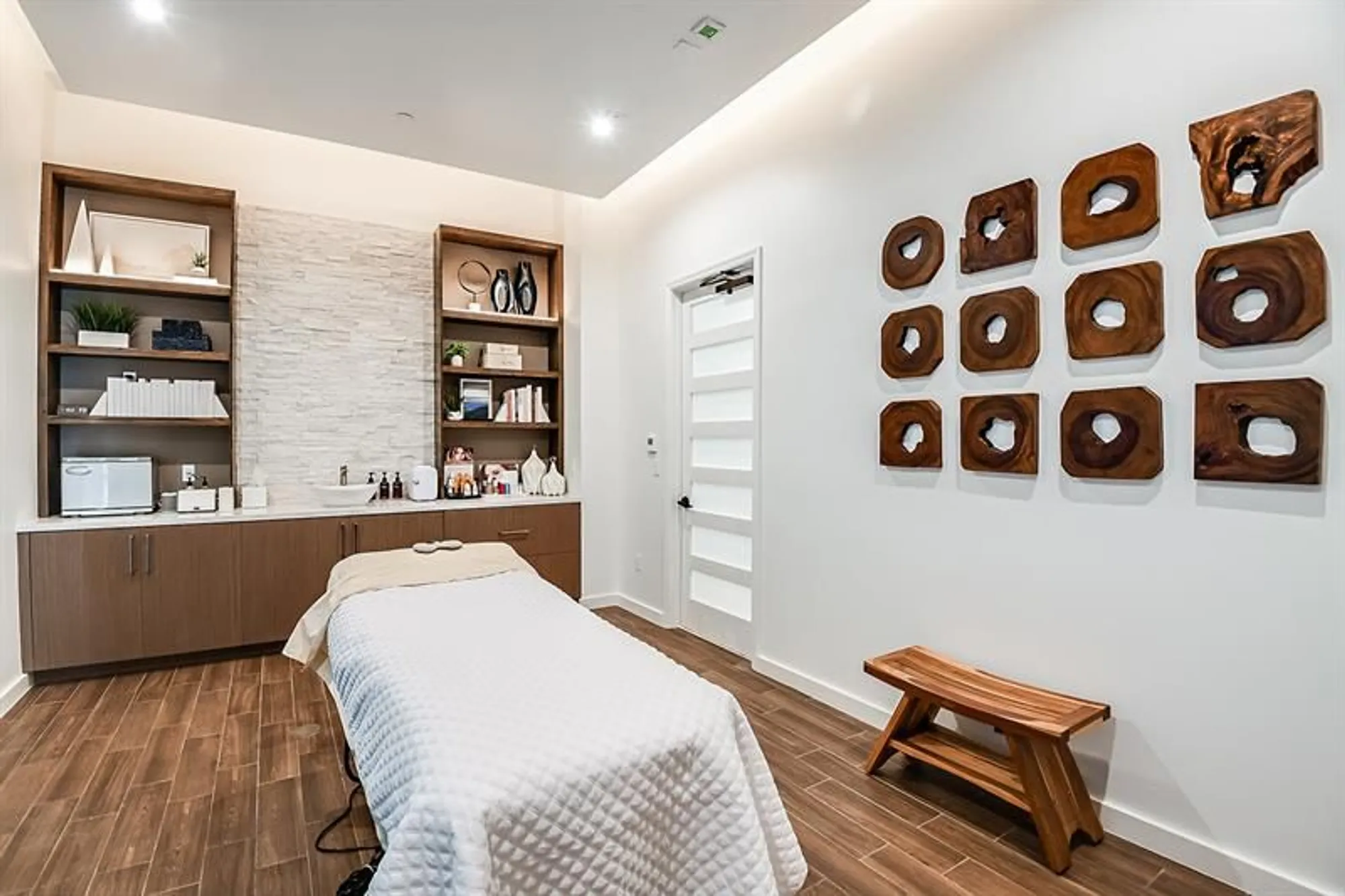 Property Slideshow image 23 of 33 | 13621 sw alejandro ct, Port St Lucie, FL, 34987