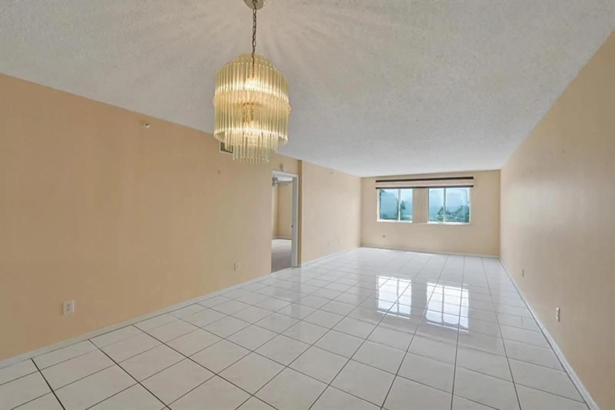 Property Slideshow image 5 of 61 | 9587 weldon cir apt b312, Fort Lauderdale, FL, 33321