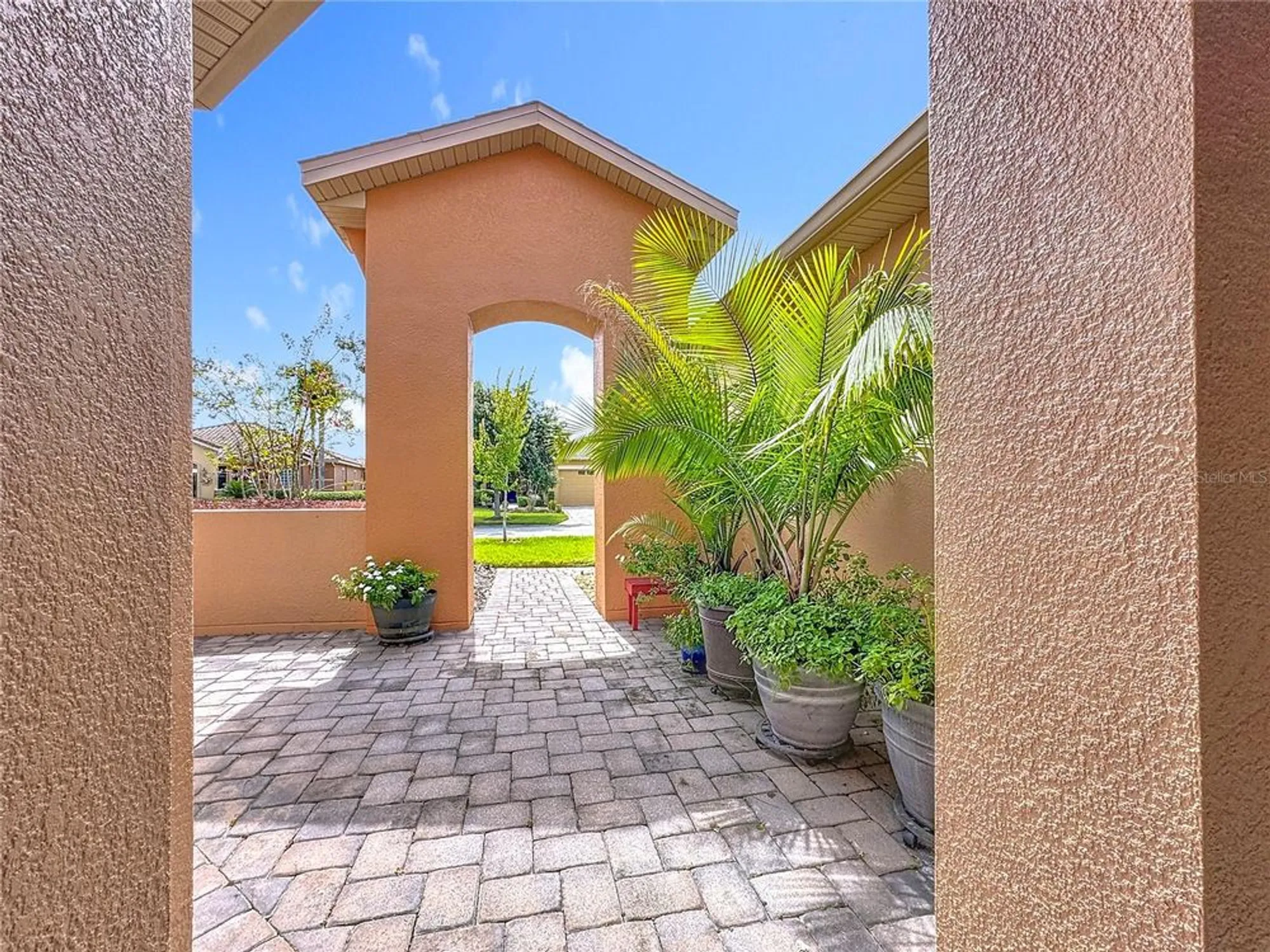 Property Slideshow image 40 of 79 | 670 carmel ln, Poinciana, FL, 34759
