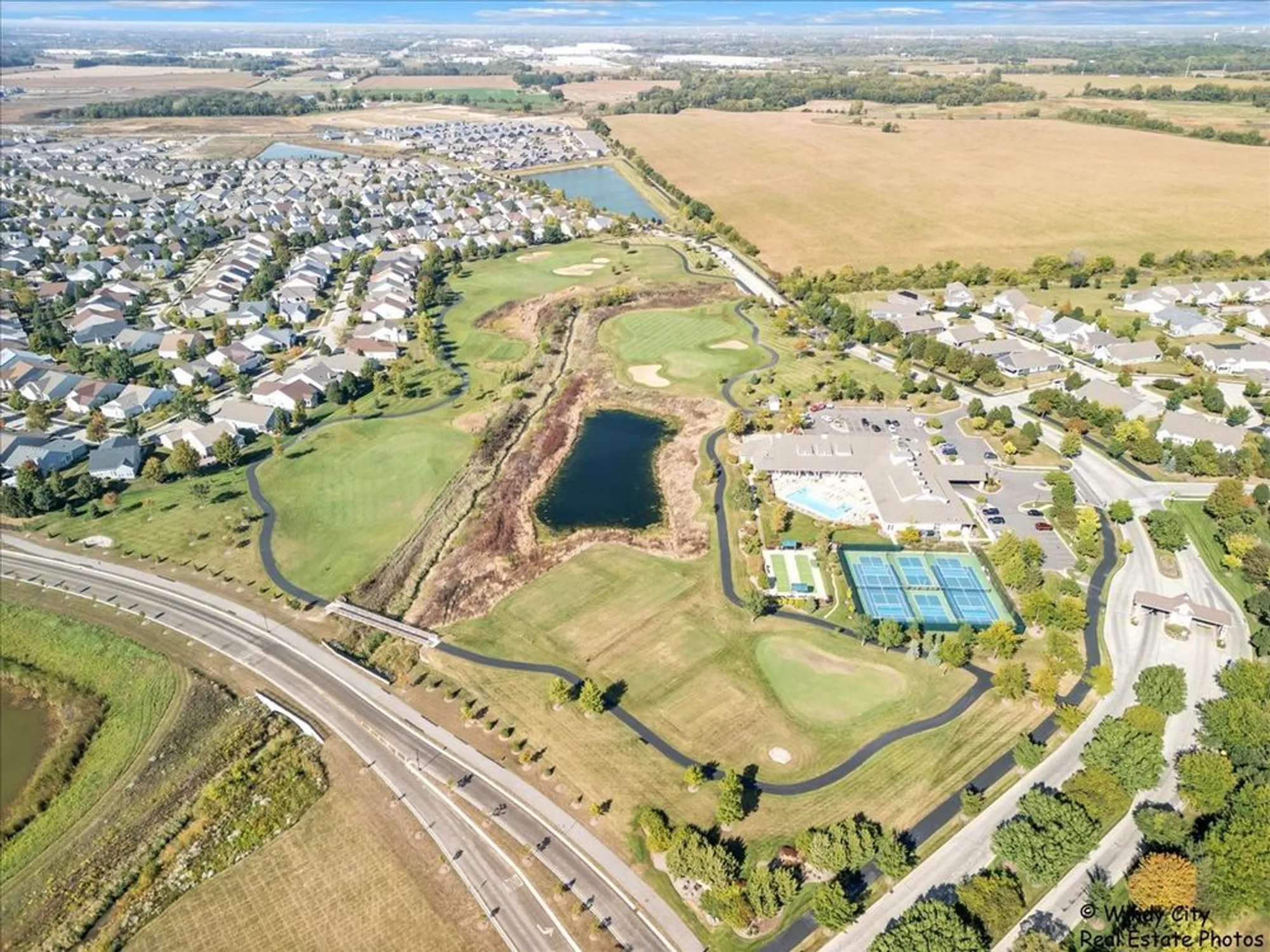 Property Slideshow image 25 of 26 | 920 prescott ln, Pingree Grove, IL, 60140