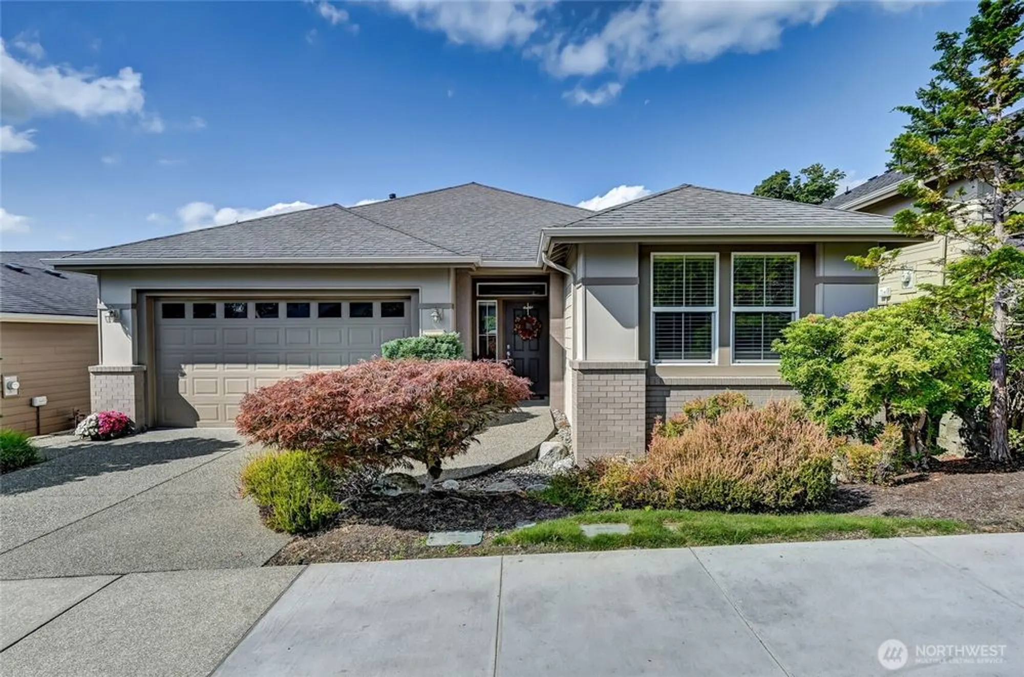 Property Slideshow image 1 of 32 | 13841 231st ln, Redmond, WA, 98053