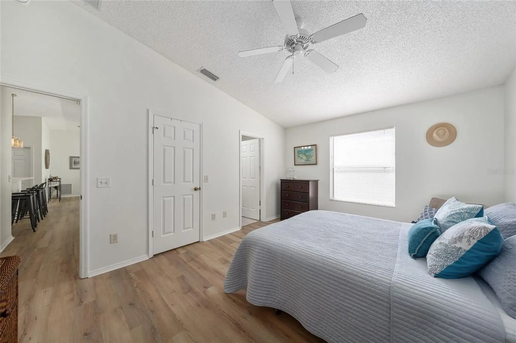 Property Slideshow image 21 of 34 | 16966 se 94th sunnybrook cir, The Villages, FL, 32162