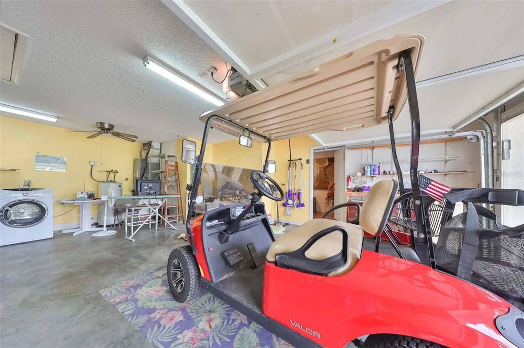 Property Slideshow image 32 of 40 | 1417 langley dr, Sun City Center, FL, 33573