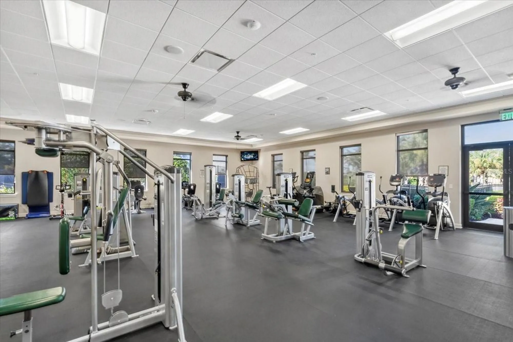 Property Slideshow image 54 of 66 | 10189 fiddlewood dr, Venice, FL, 34293