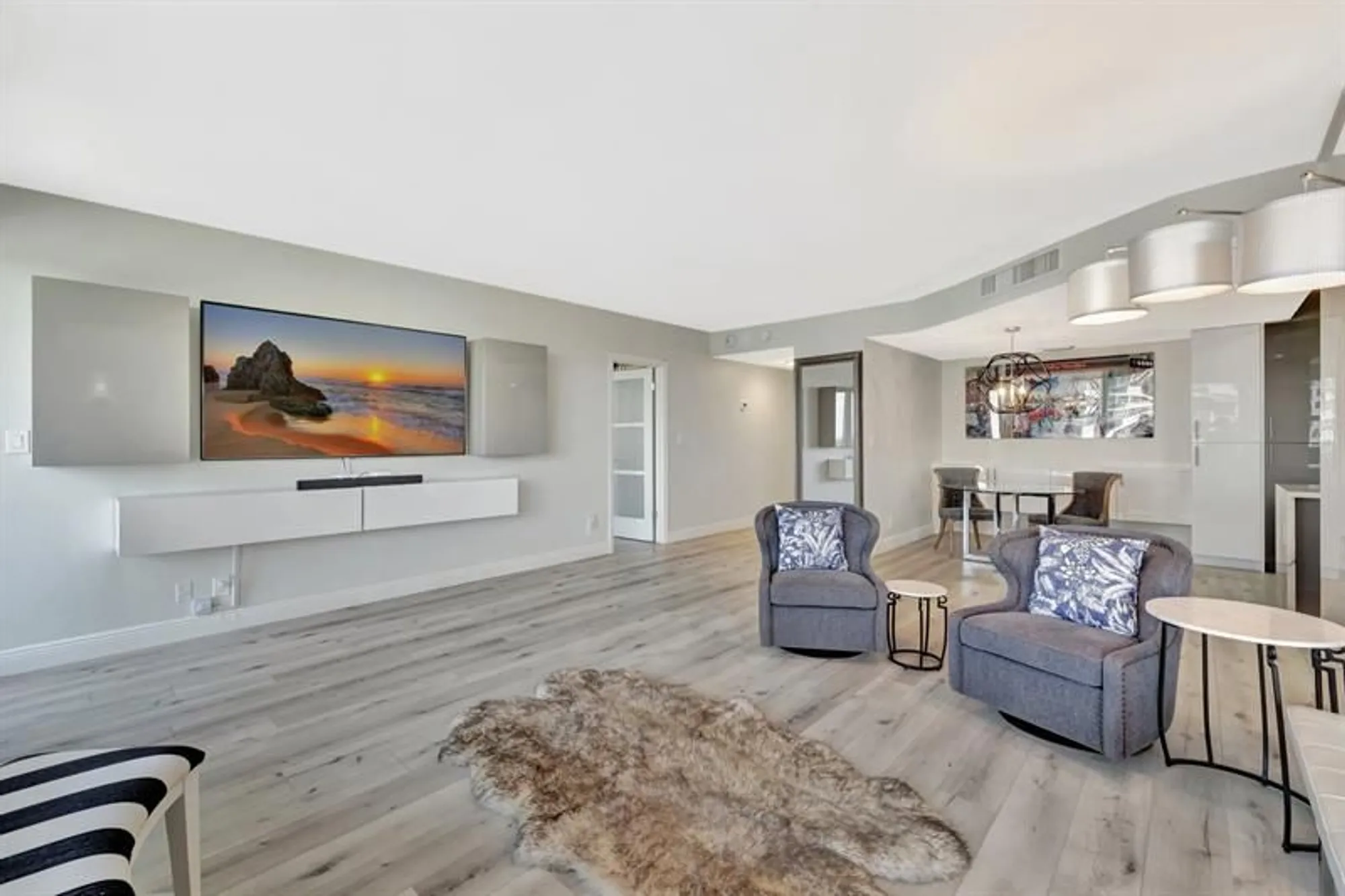 Property Slideshow image 7 of 50 | 3333 ne 34th st 608, Fort Lauderdale, FL, 33308