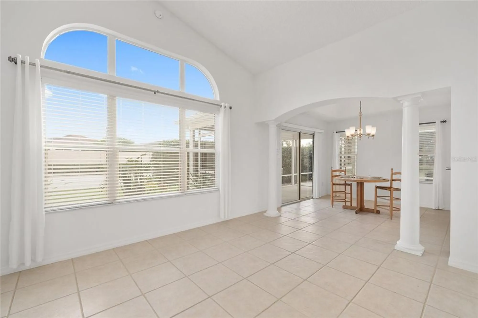 Property Slideshow image 12 of 72 | 560 smithfield pl, The Villages, FL, 32162