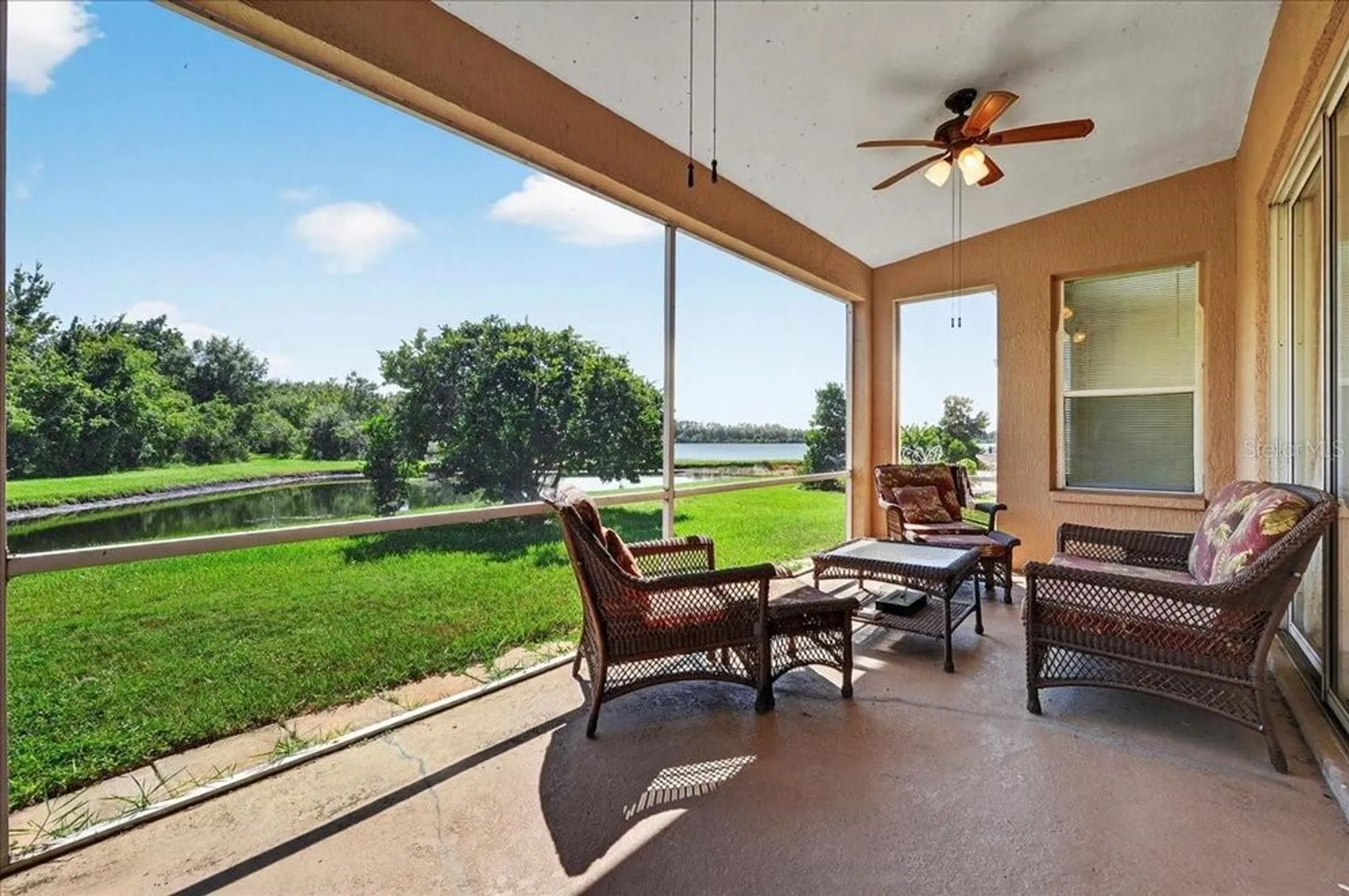 Property Slideshow image 34 of 50 | 4048 windchime ln, Lakeland, FL, 33811
