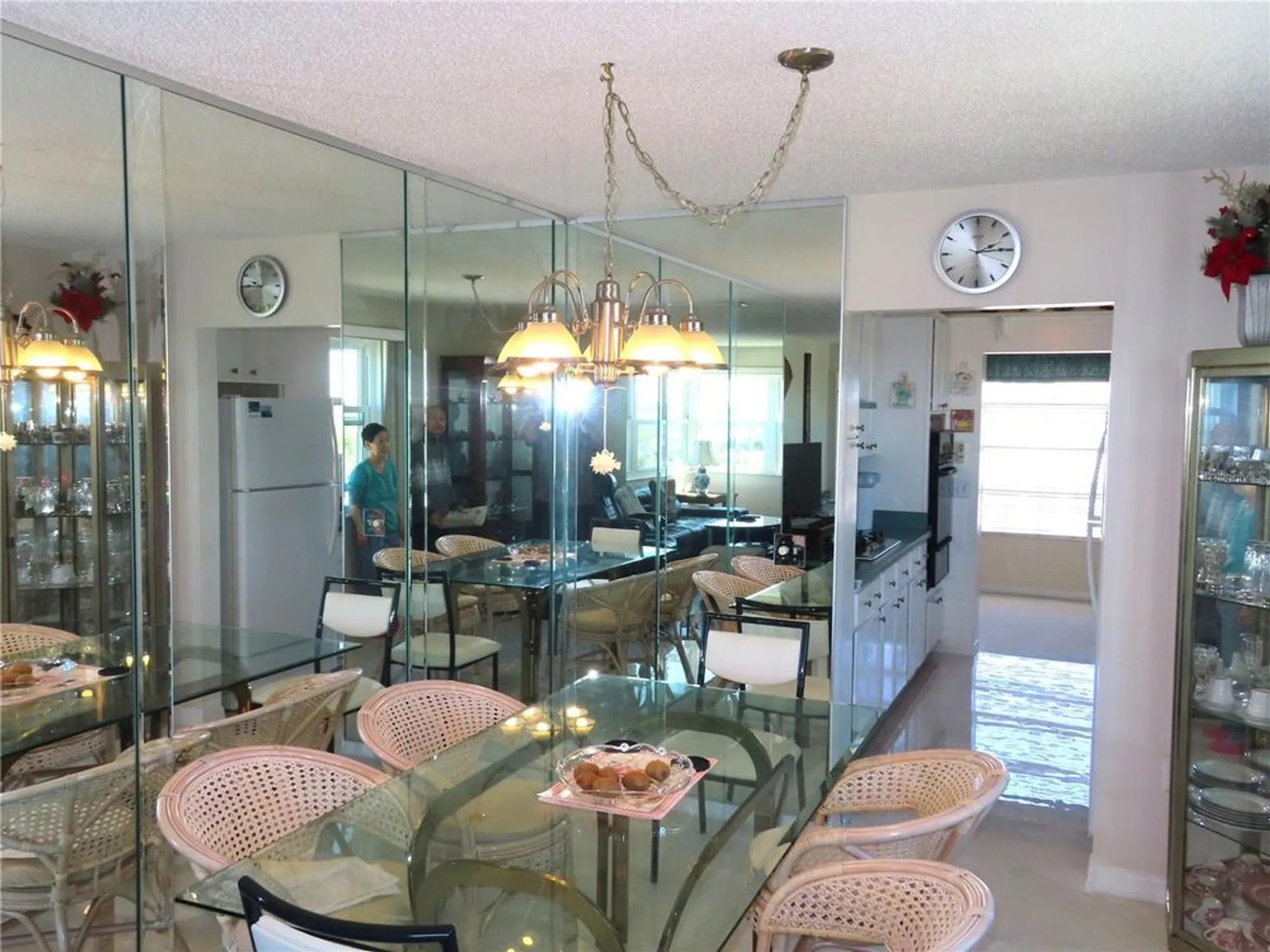 Property Slideshow image 12 of 20 | 2960 59th st 501, Gulfport, FL, 33707