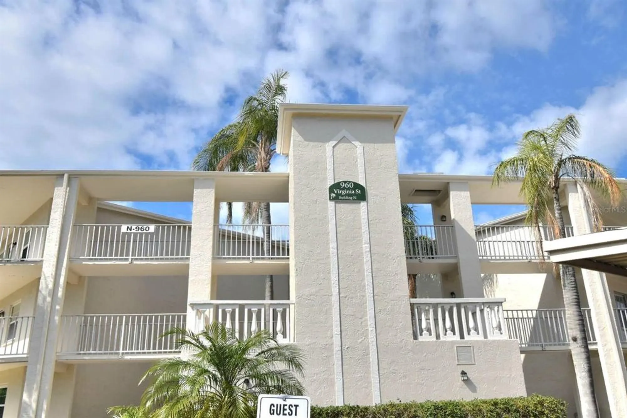 Property Slideshow image 1 of 27 | 960 virginia st 205, Dunedin, FL, 34698