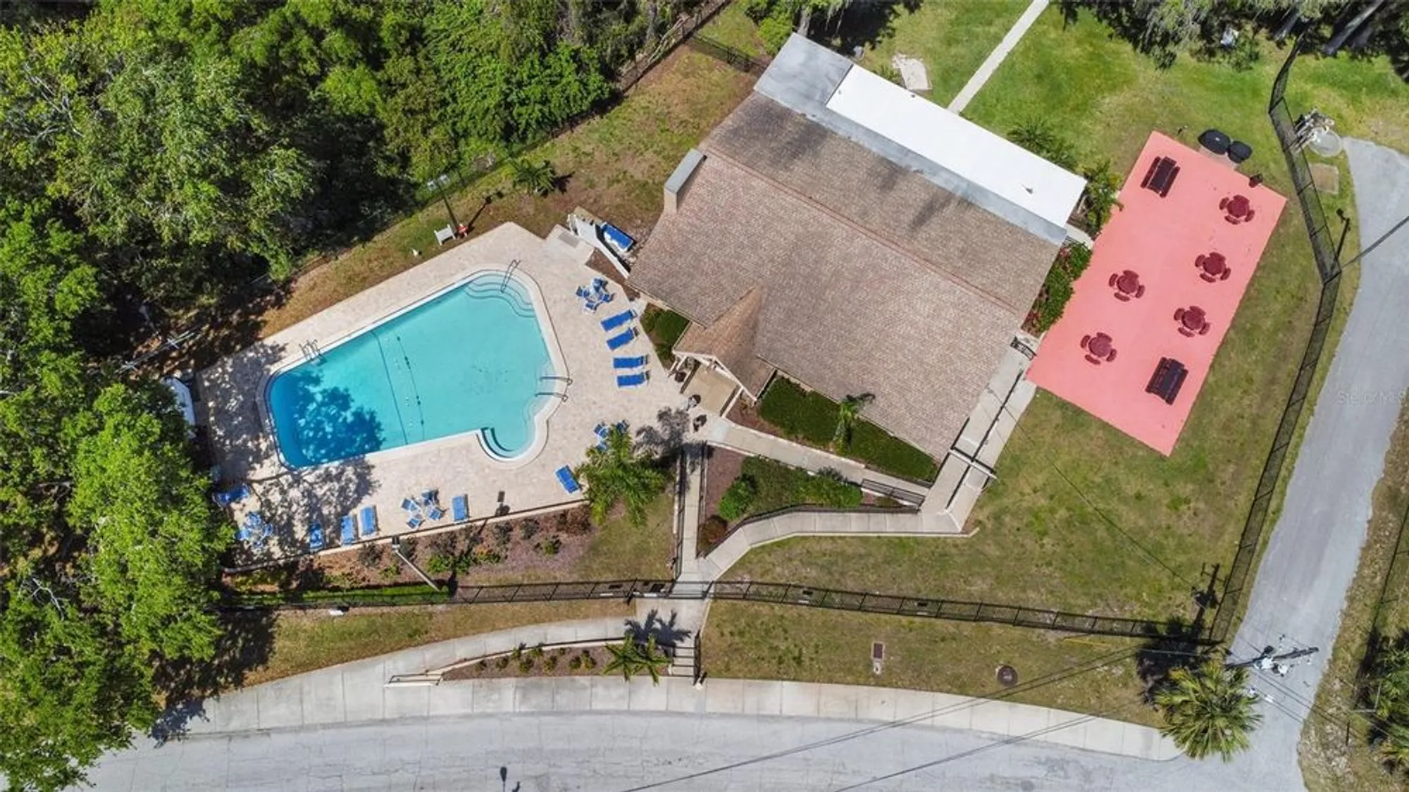 Property Slideshow image 39 of 50 | 3948 tarpon pointe cir, Palm Harbor, FL, 34684