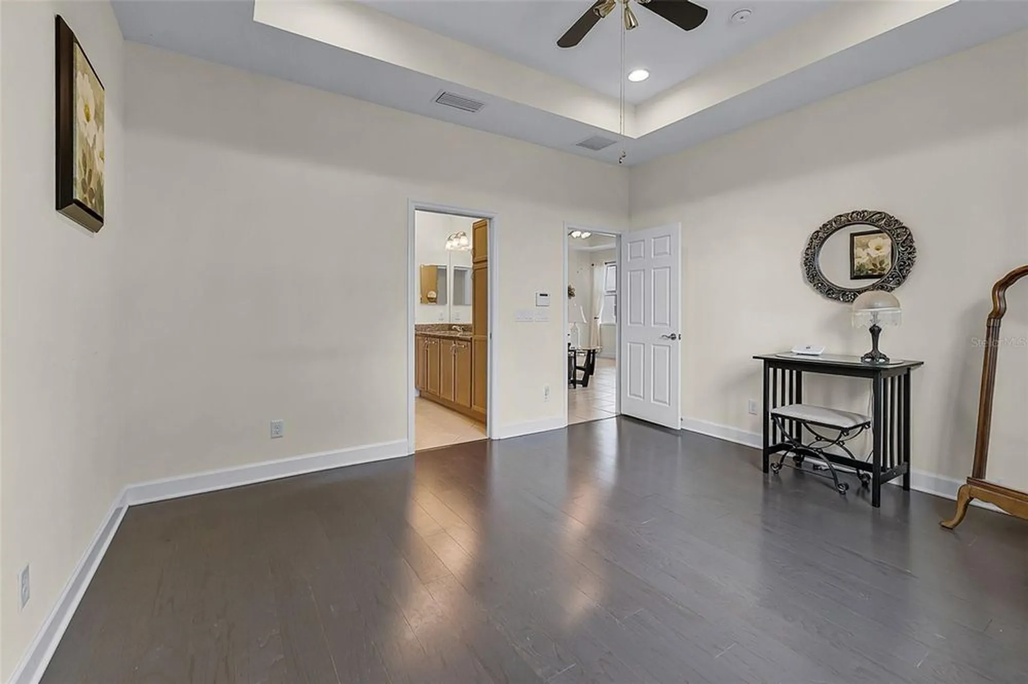 Property Slideshow image 10 of 18 | 2504 sapphire greens ln, Sun City Center, FL, 33573