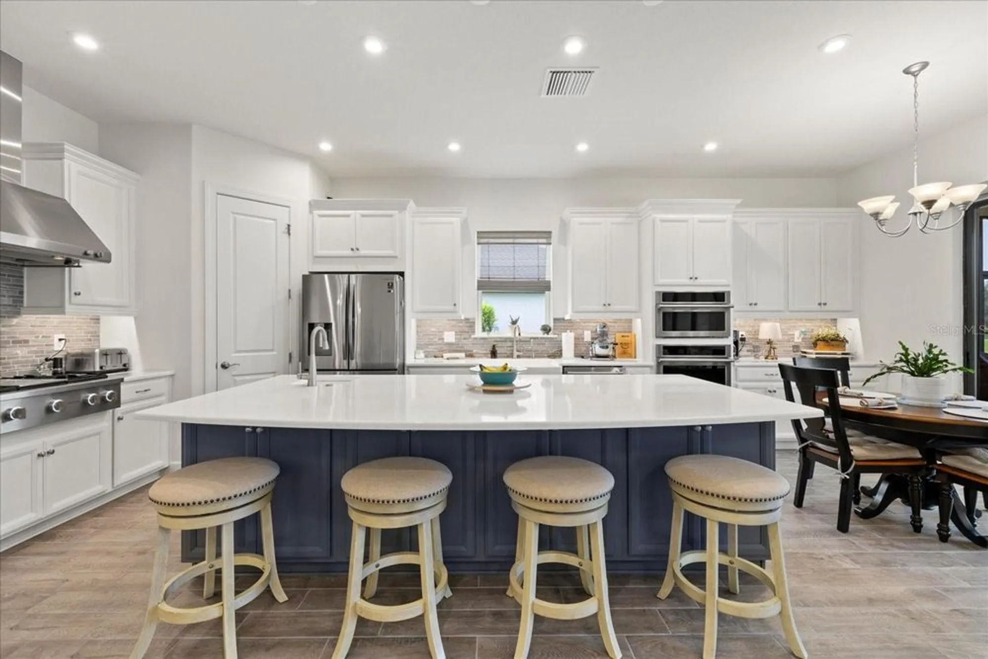 Property Slideshow image 17 of 91 | 11398 juglans dr, Odessa, FL, 33556