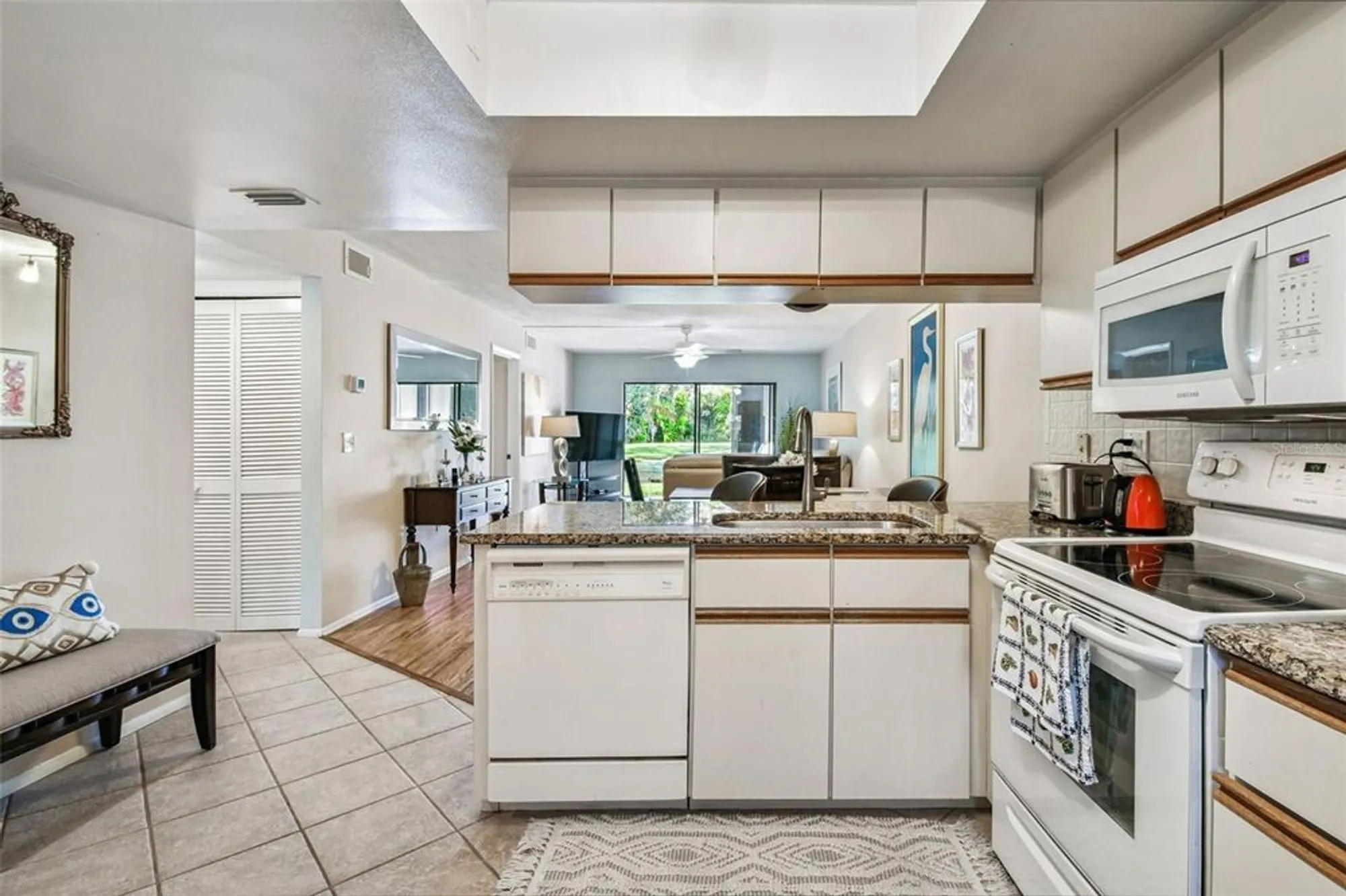 Property Slideshow image 16 of 44 | 7788 eagle creek dr, Sarasota, FL, 34243