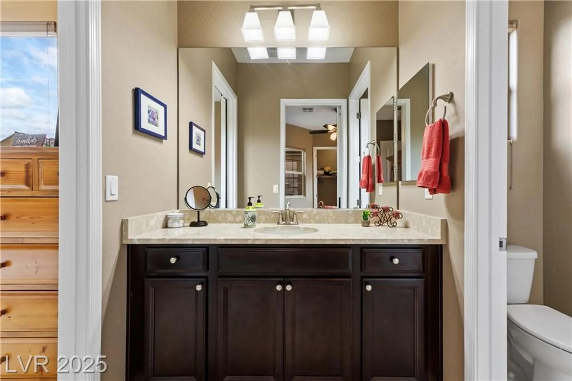 Property Slideshow image 17 of 67 | 986 buggy whip ct, Mesquite, NV, 89034
