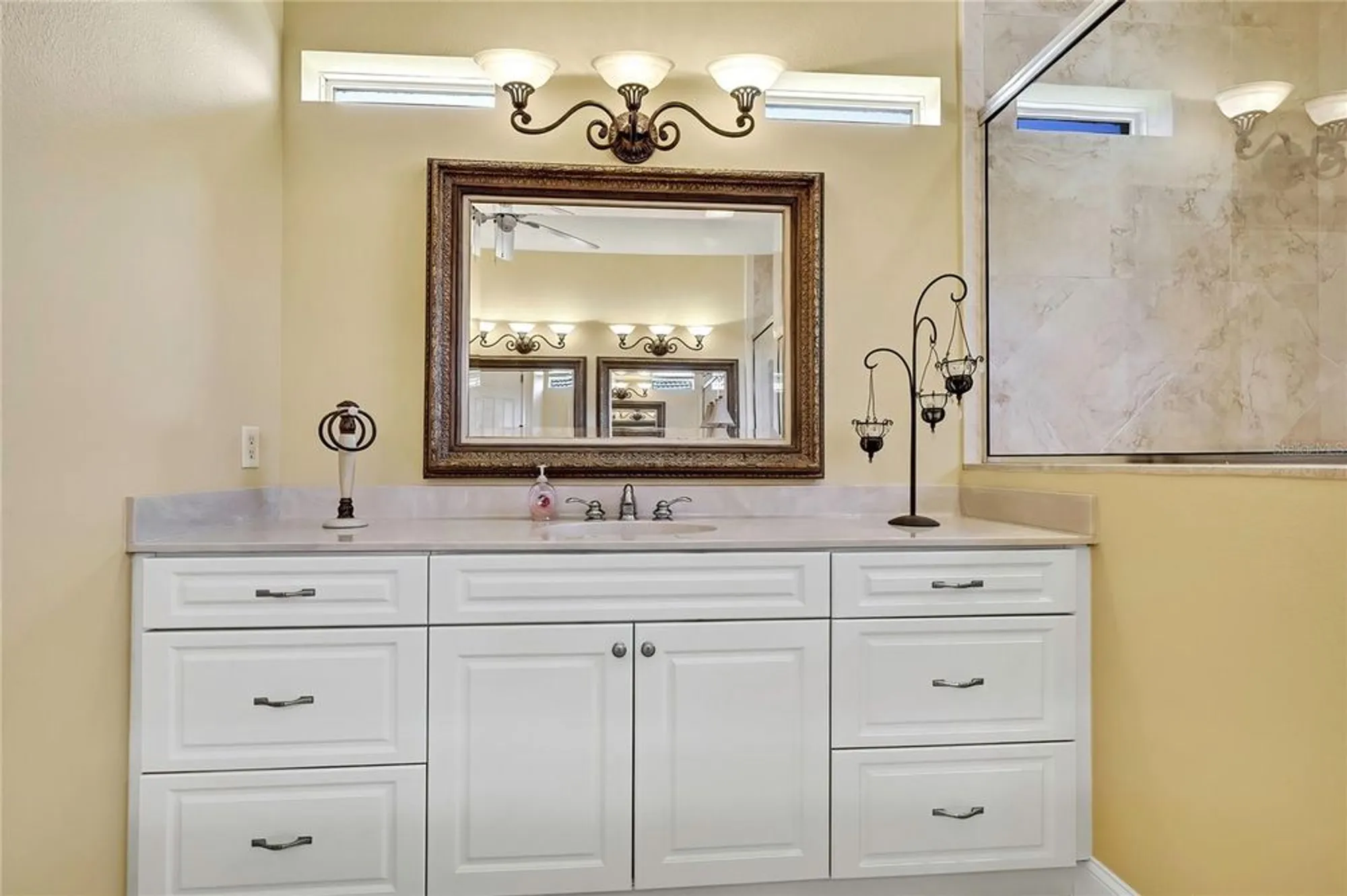 Property Slideshow image 25 of 75 | 8334 fair hill dr, Weeki Wachee, FL, 34613