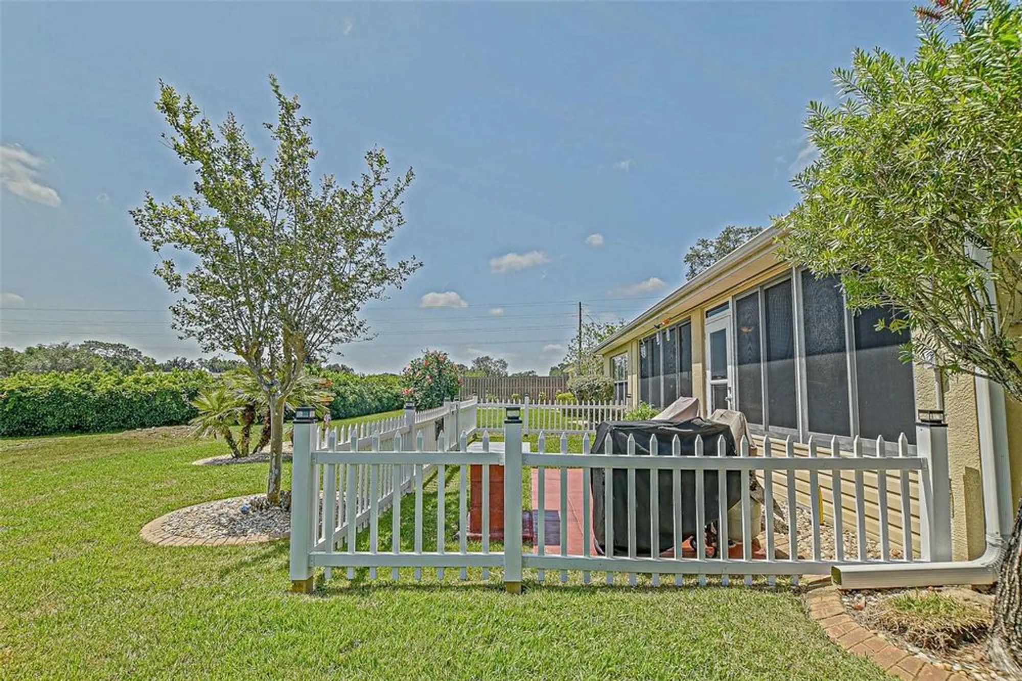 Property Slideshow image 25 of 82 | 14004 se 94th ave, Summerfield, FL, 34491