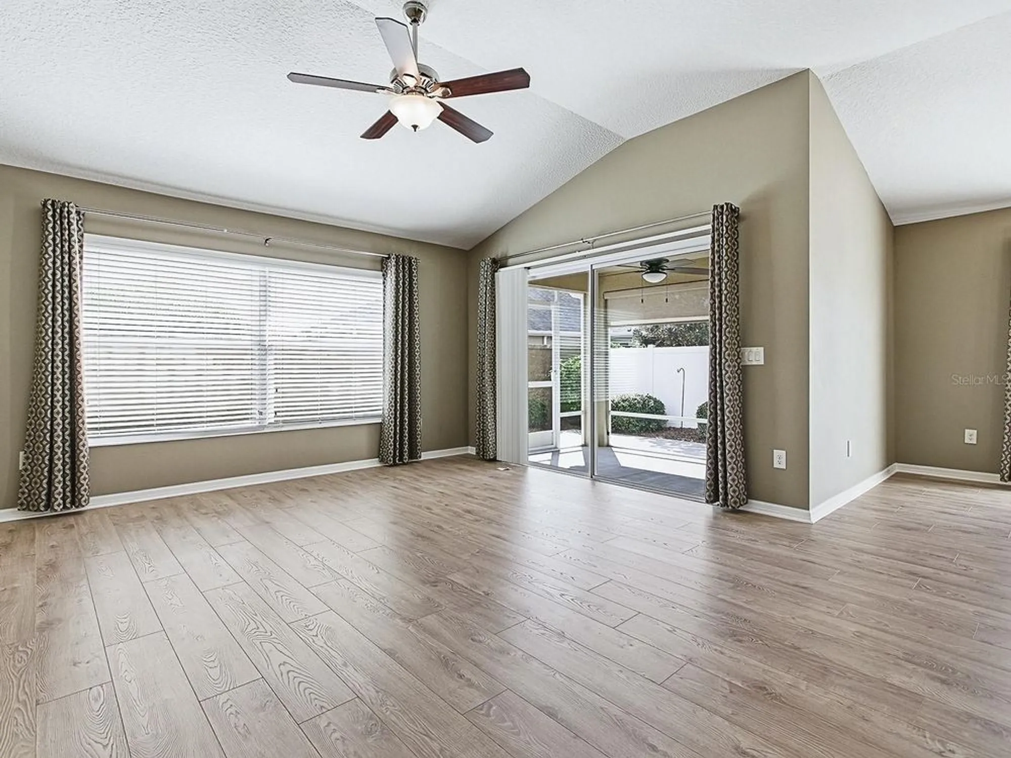 Property Slideshow image 13 of 37 | 2092 ironton pl, The Villages, FL, 32163