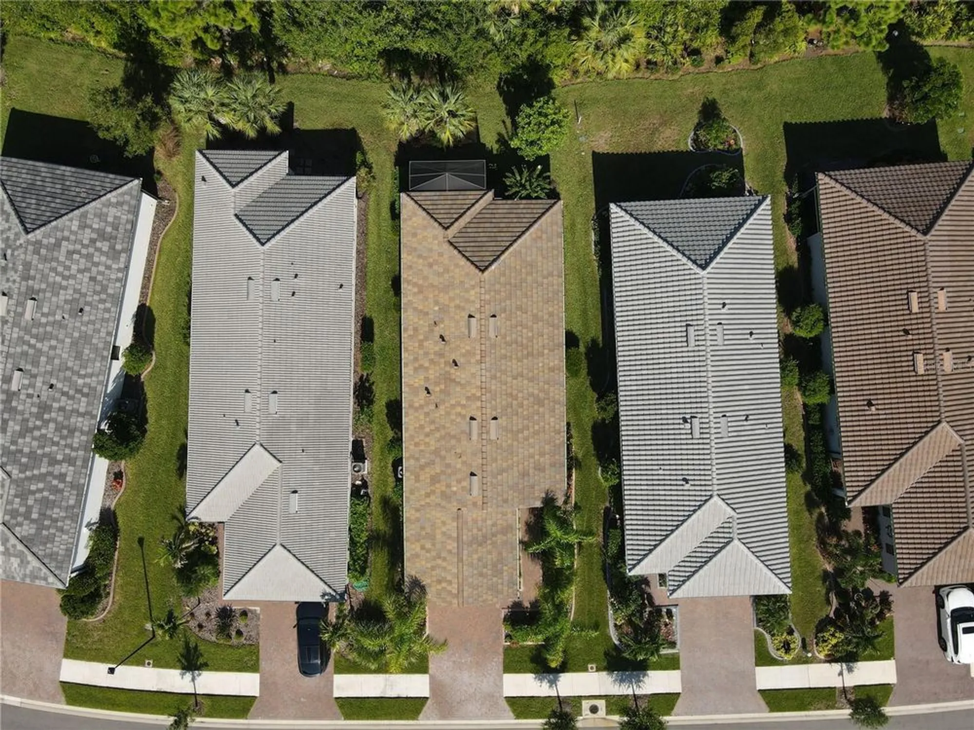 Property Slideshow image 32 of 64 | 2555 brassica dr, North Port, FL, 34289