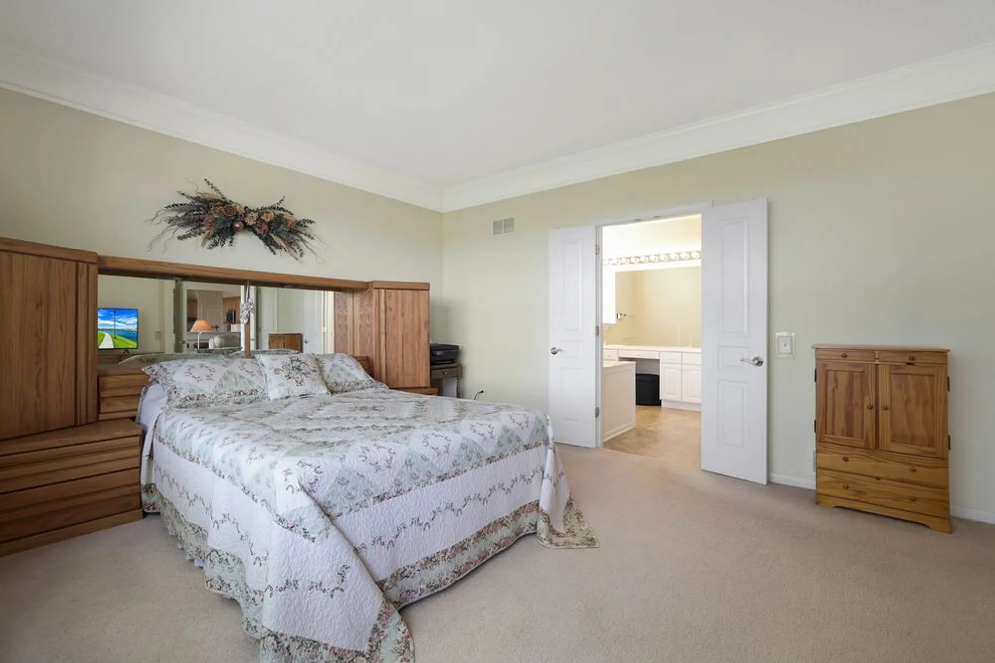 Property Slideshow image 15 of 43 | 12770 timber creek dr, Huntley, IL, 60142