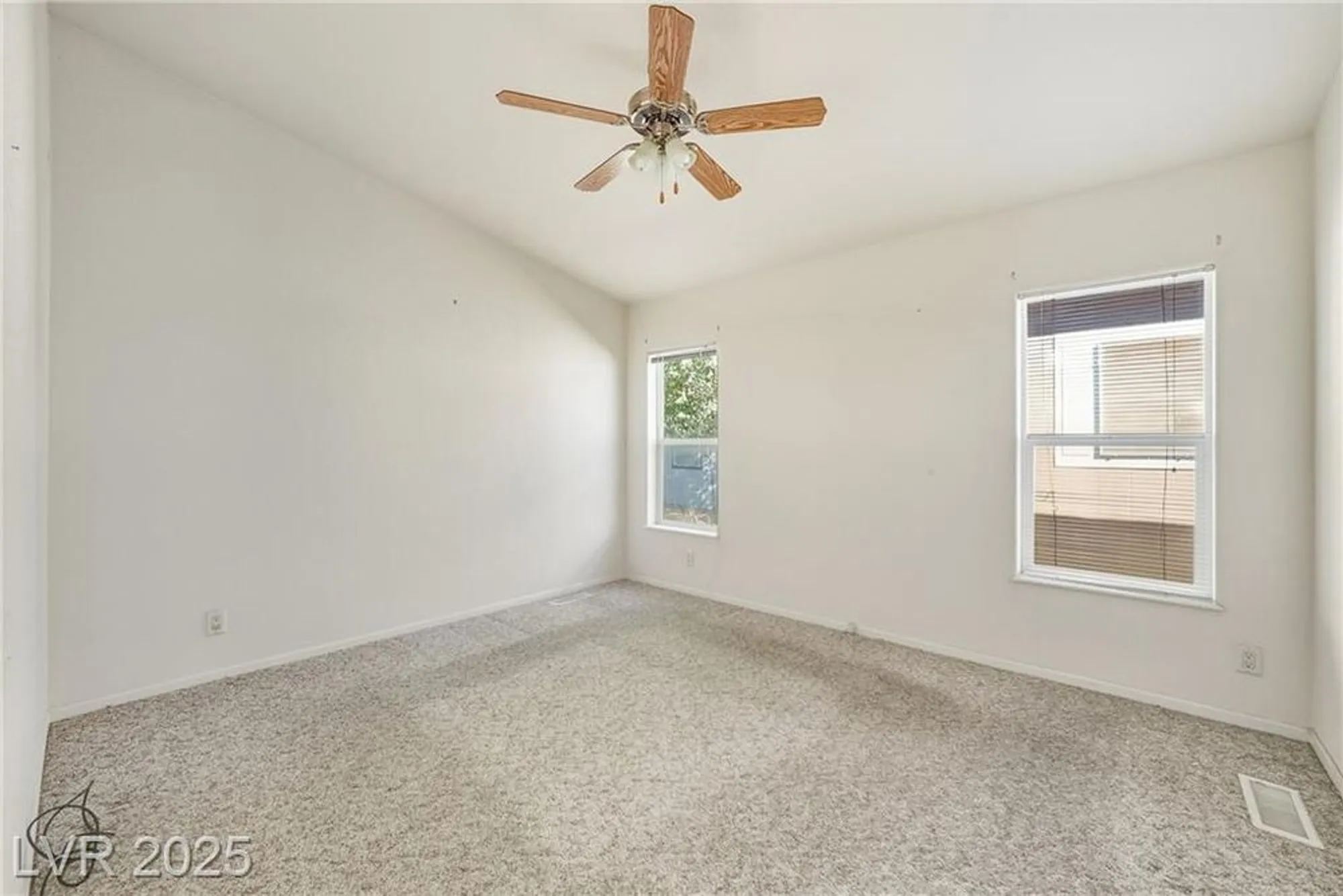 Property Slideshow image 24 of 27 | 380 bel air ave, Pahrump, NV, 89048