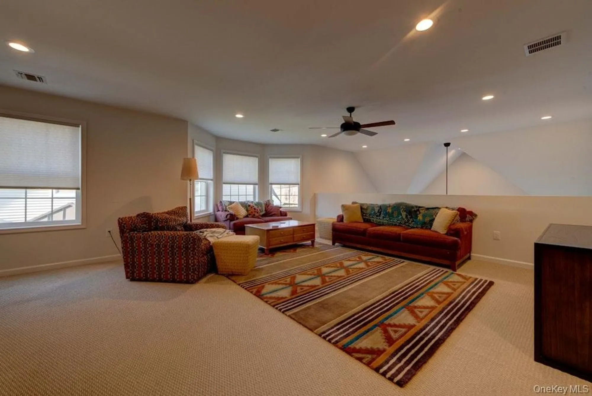 Property Slideshow image 19 of 25 | 12 wolfe cir, West Nyack, NY, 10994