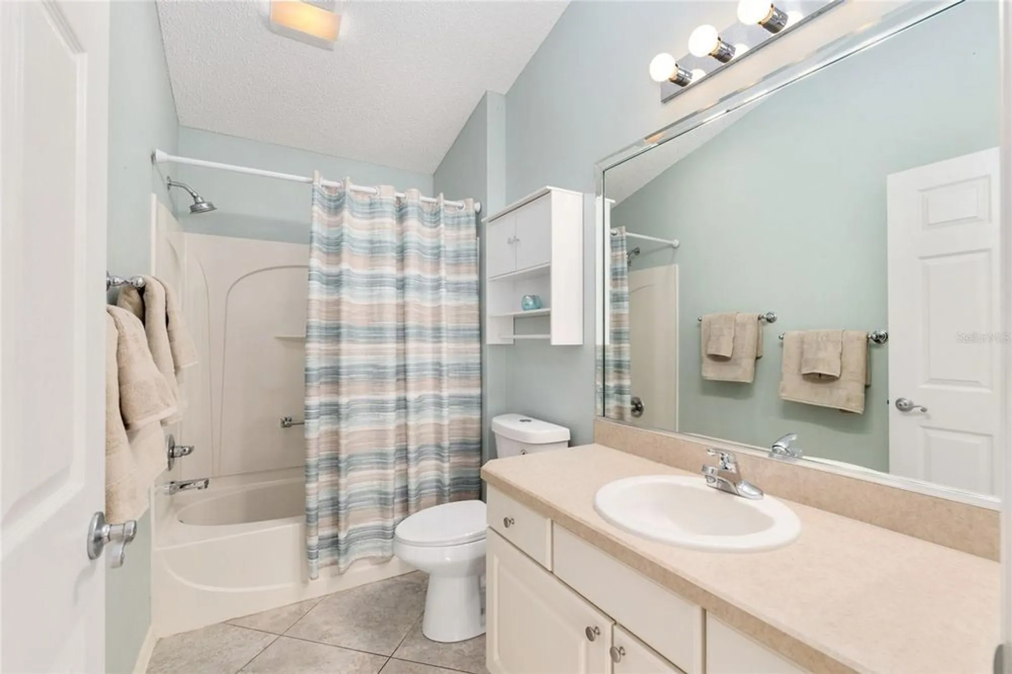 Property Slideshow image 29 of 48 | 2117 smoaks st, The Villages, FL, 32162