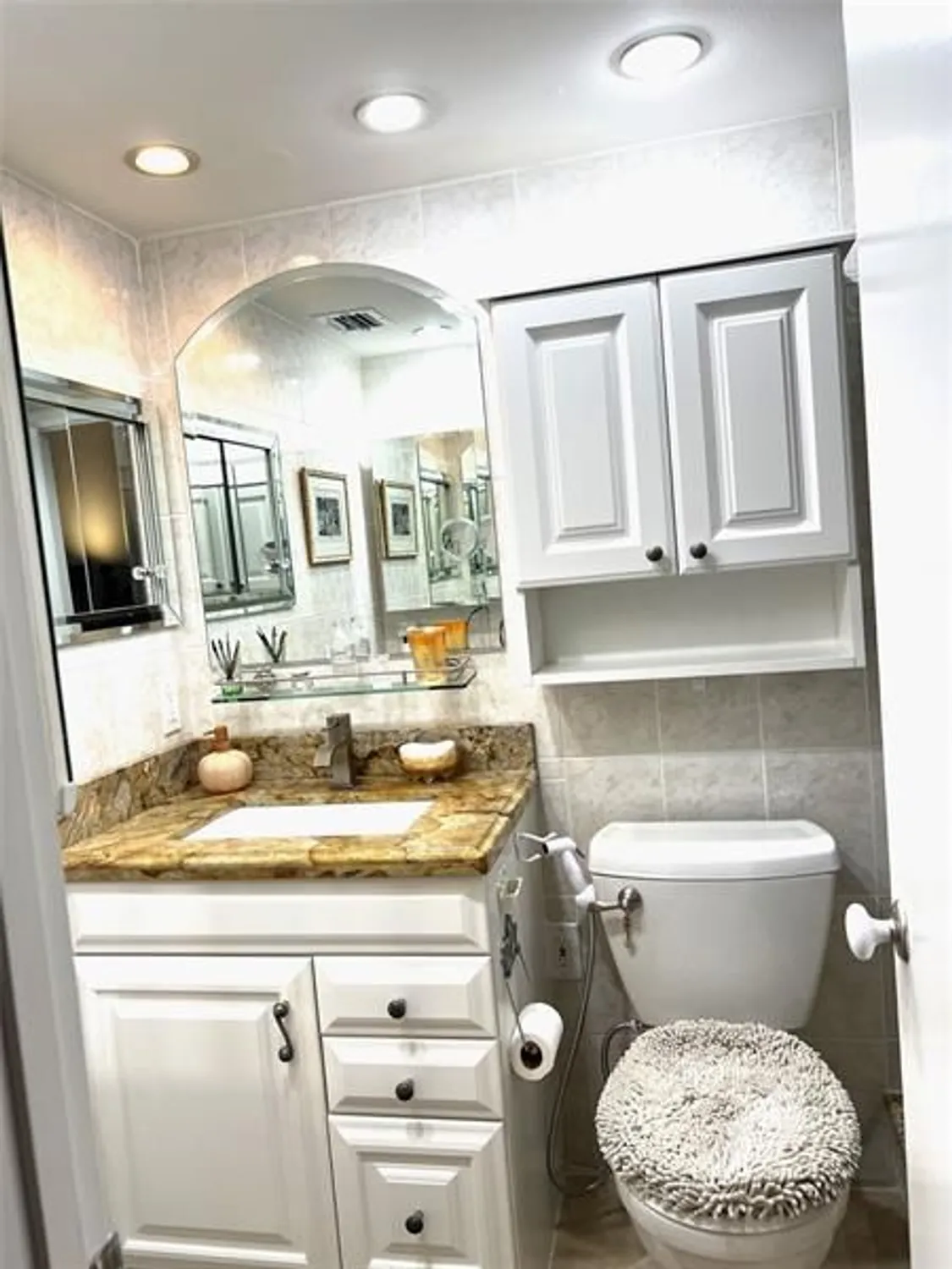 Property Slideshow image 18 of 29 | 2057 cambridge c # 2057, Deerfield Beach, FL, 33442