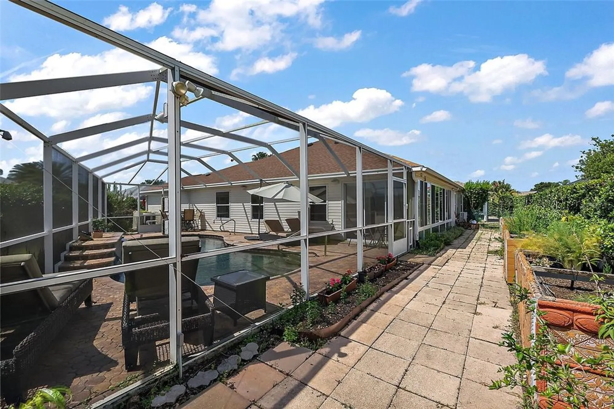 Property Slideshow image 34 of 46 | 1175 johnston path, The Villages, FL, 32162