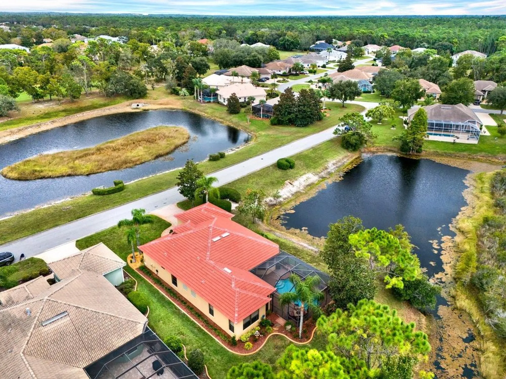 Property Slideshow image 20 of 27 | 9121 bonnie cove dr, Weeki Wachee, FL, 34613