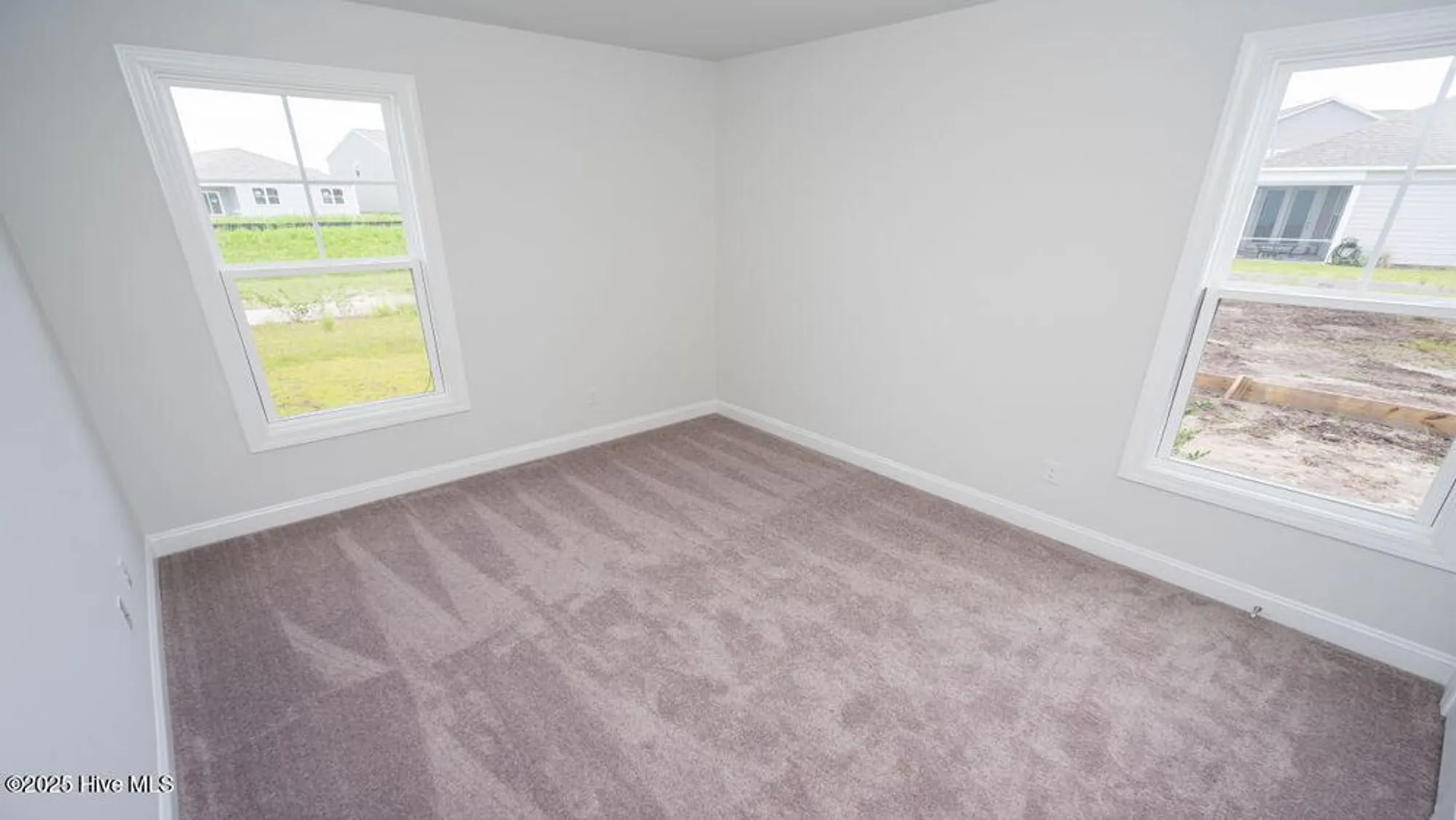 Property Slideshow image 19 of 37 | 9421 crowded gules dr 192, Leland, NC, 28451