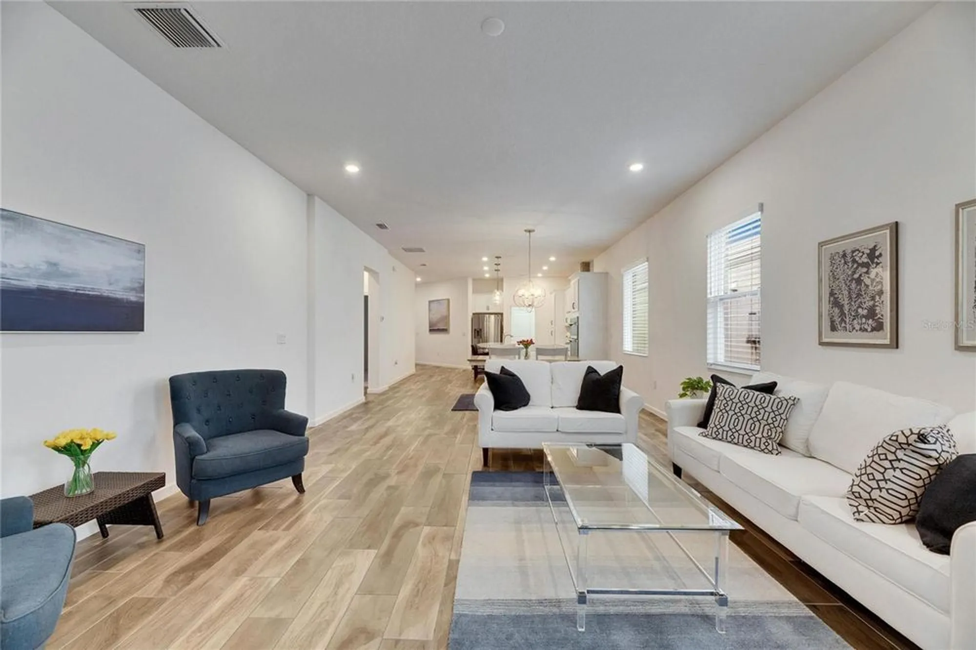 Property Slideshow image 17 of 87 | 407 sandsend ct, Apollo Beach, FL, 33572