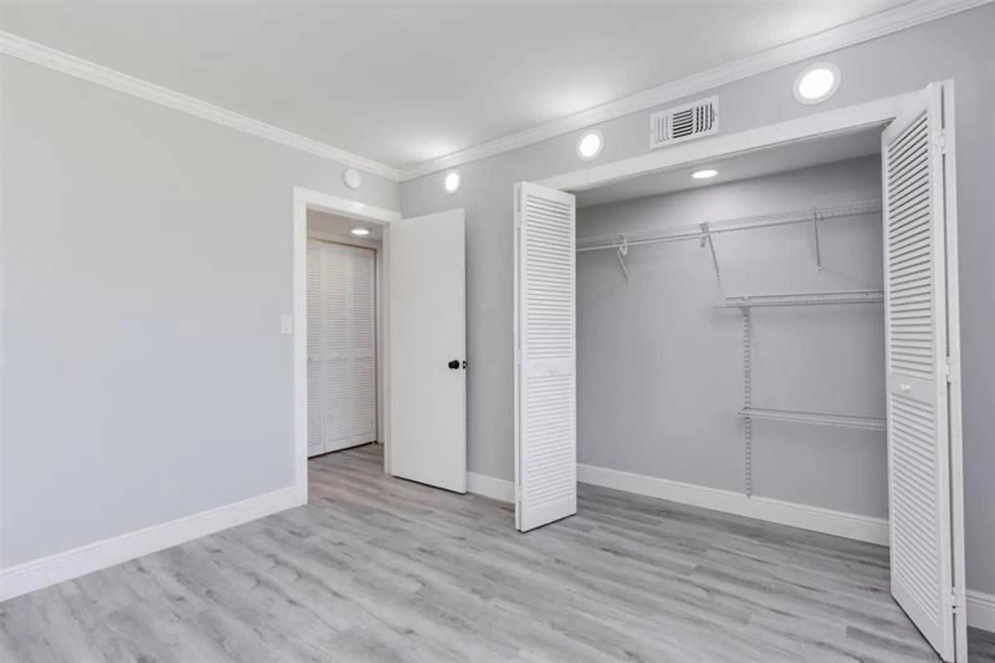 Property Slideshow image 29 of 43 | 9856 marina blvd 1314, Boca Raton, FL, 33428