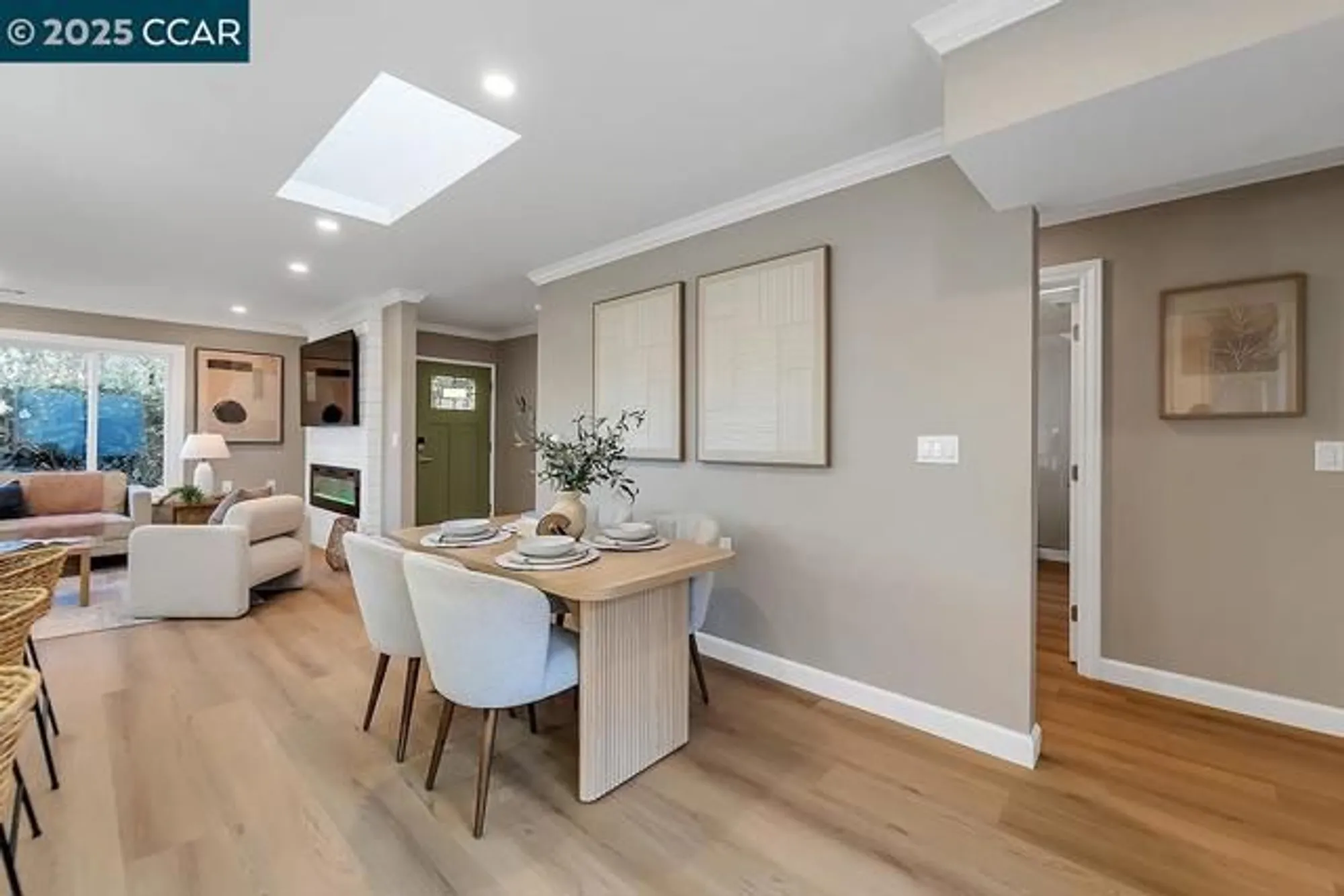 Property Slideshow image 4 of 25 | 1180 running springs rd 4, Walnut Creek, CA, 94595