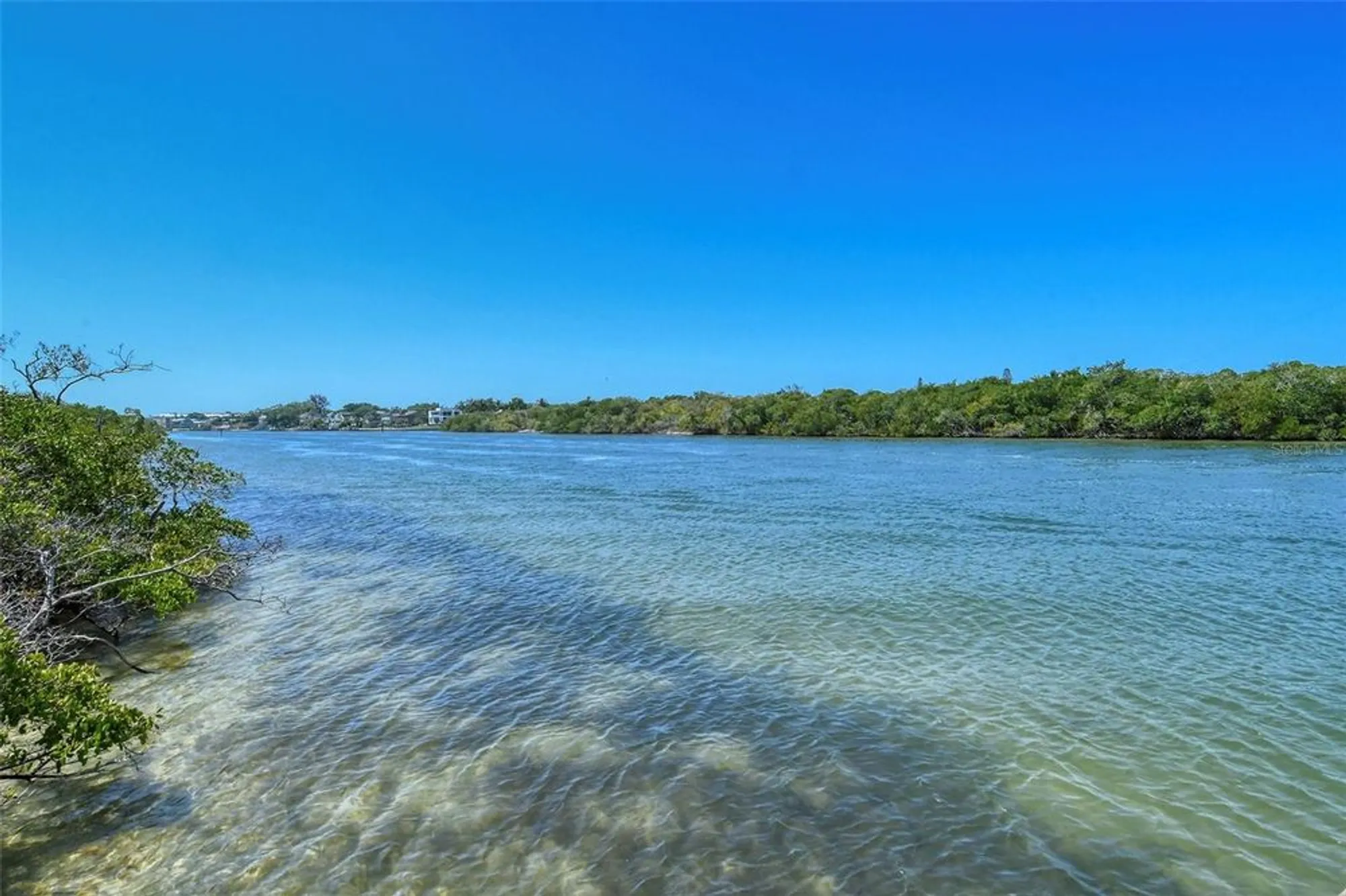 Property Slideshow image 46 of 53 | 5260 heron way # 202, Sarasota, FL, 34231