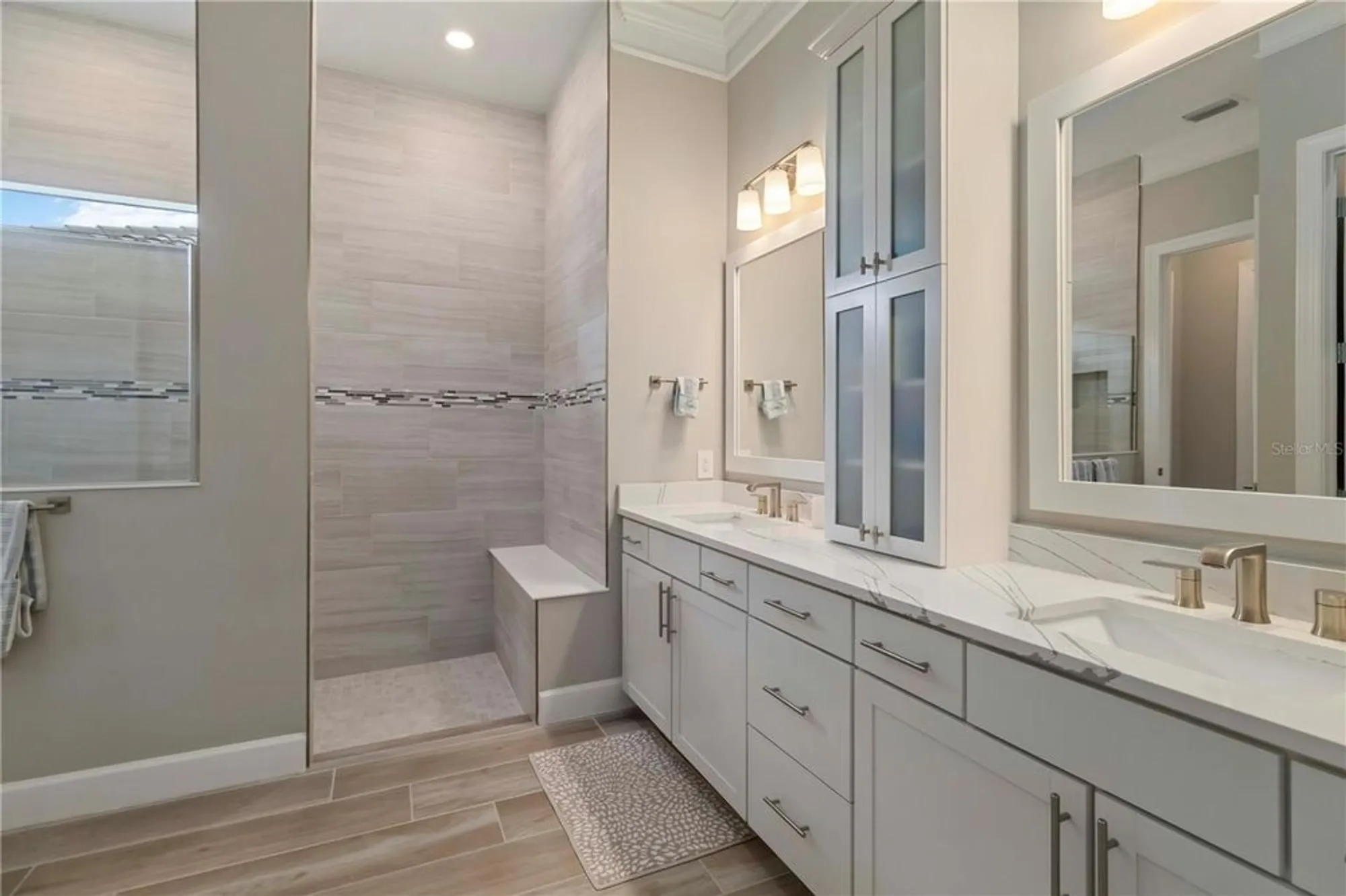 Property Slideshow image 33 of 83 | 7327 summerland cv, Bradenton, FL, 34202