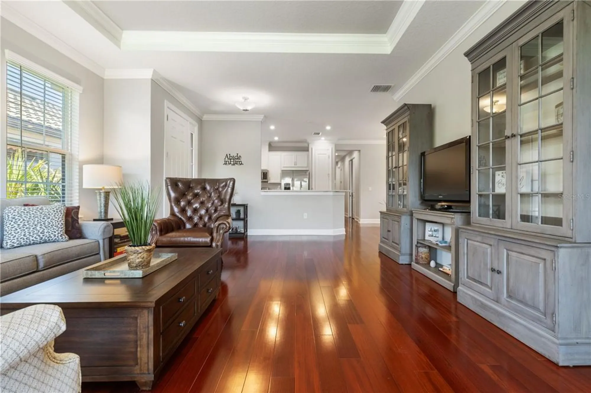 Property Slideshow image 10 of 49 | 3312 francoa dr, Odessa, FL, 33556