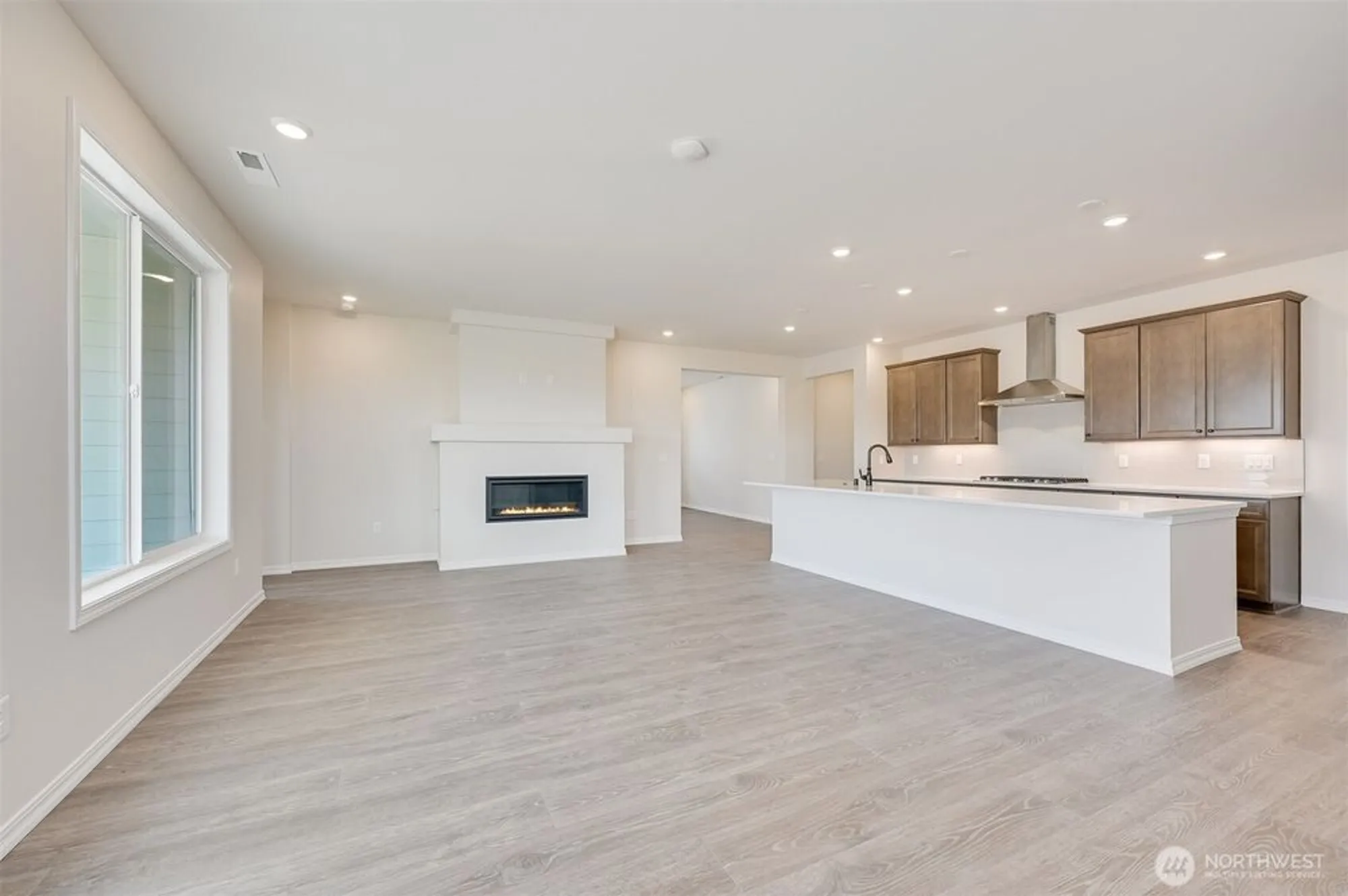 Property Slideshow image 22 of 36 | 14824 206th ave e unit e, Bonney Lake, WA, 98391