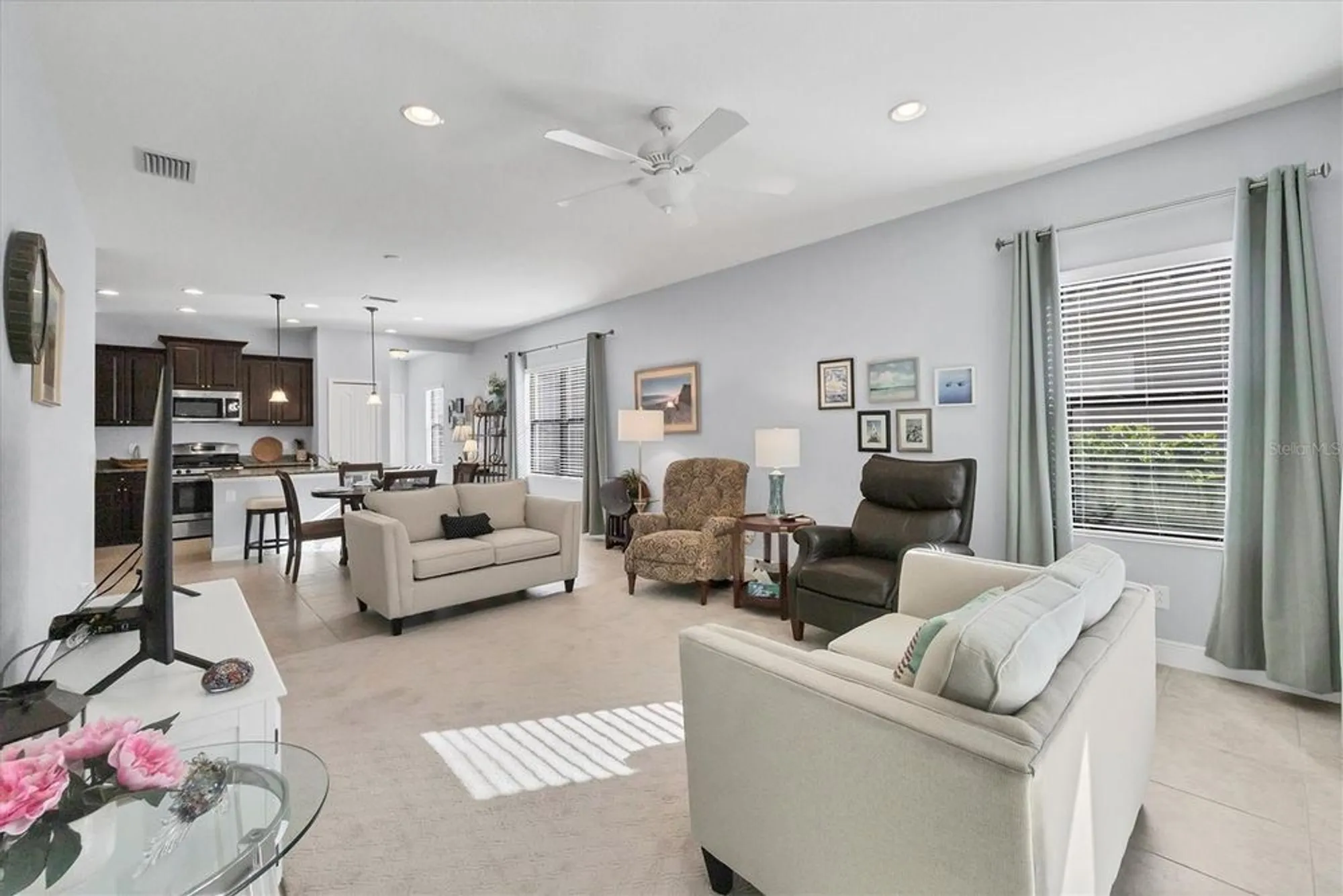 Property Slideshow image 8 of 51 | 13008 deep blue pl, Bradenton, FL, 34211