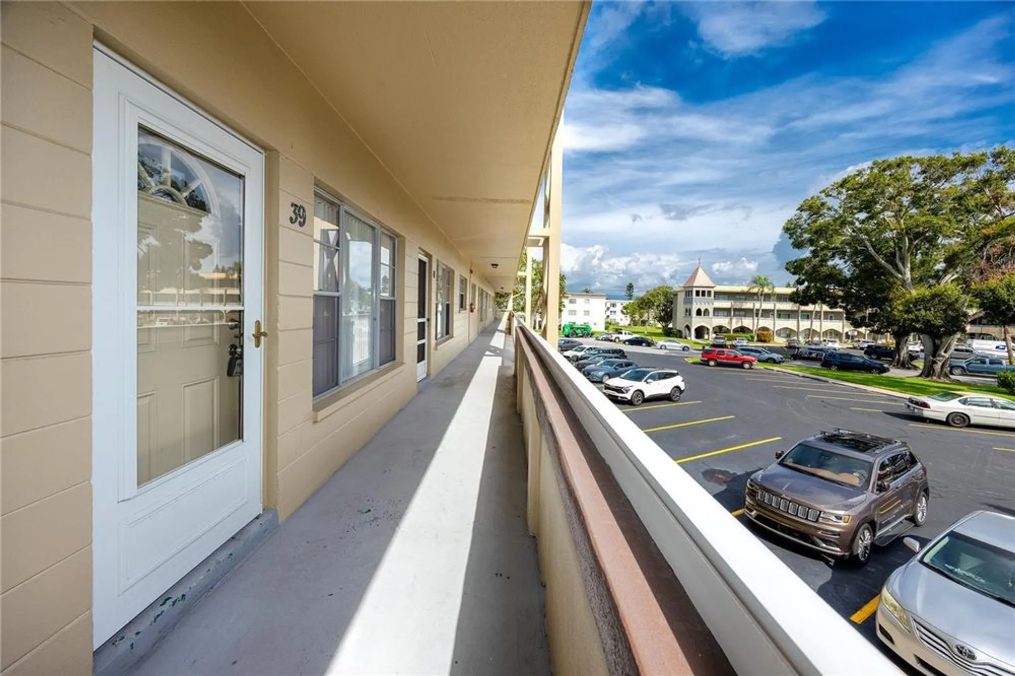 Property Slideshow image 6 of 42 | 2463 brazilia dr apt 39, Clearwater, FL, 33763