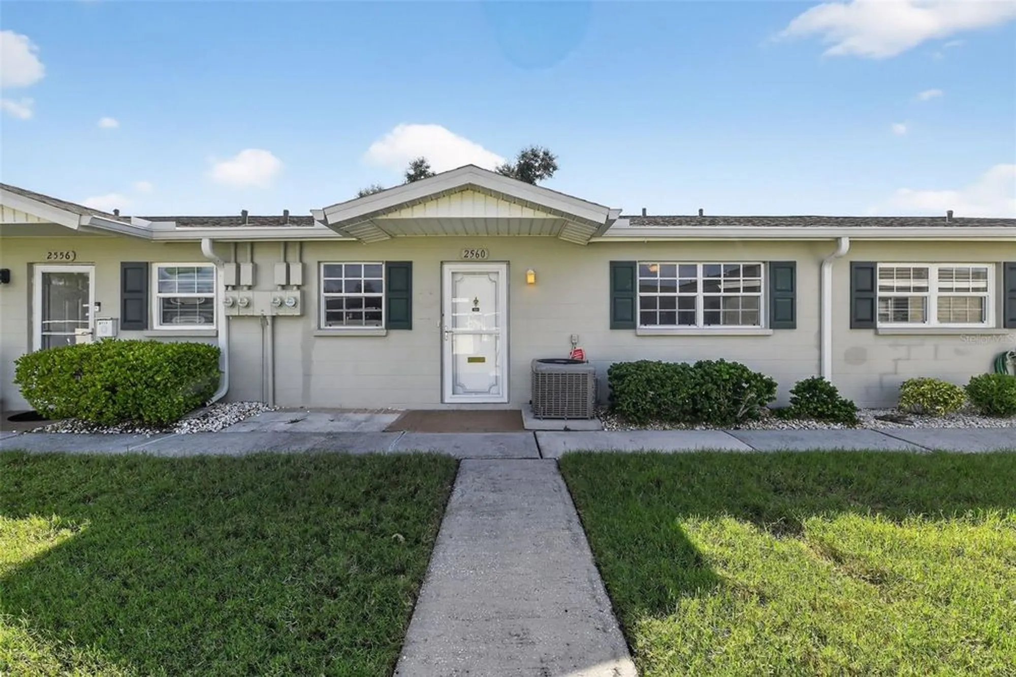 Property Slideshow image 1 of 27 | 2560 golf course dr 507, Sarasota, FL, 34234