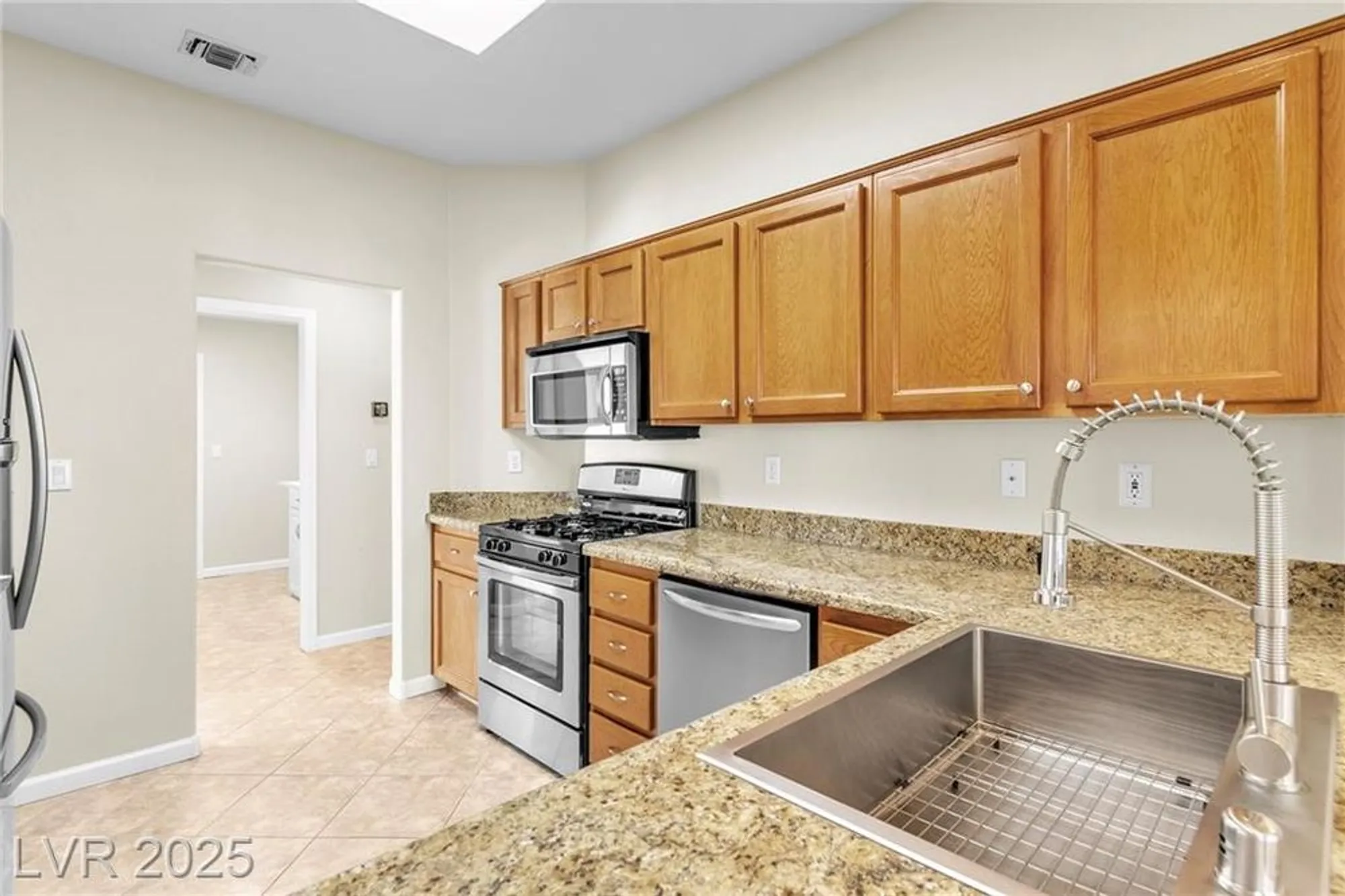 Property Slideshow image 7 of 30 | 10400 georgetown pl, Las Vegas, NV, 89134