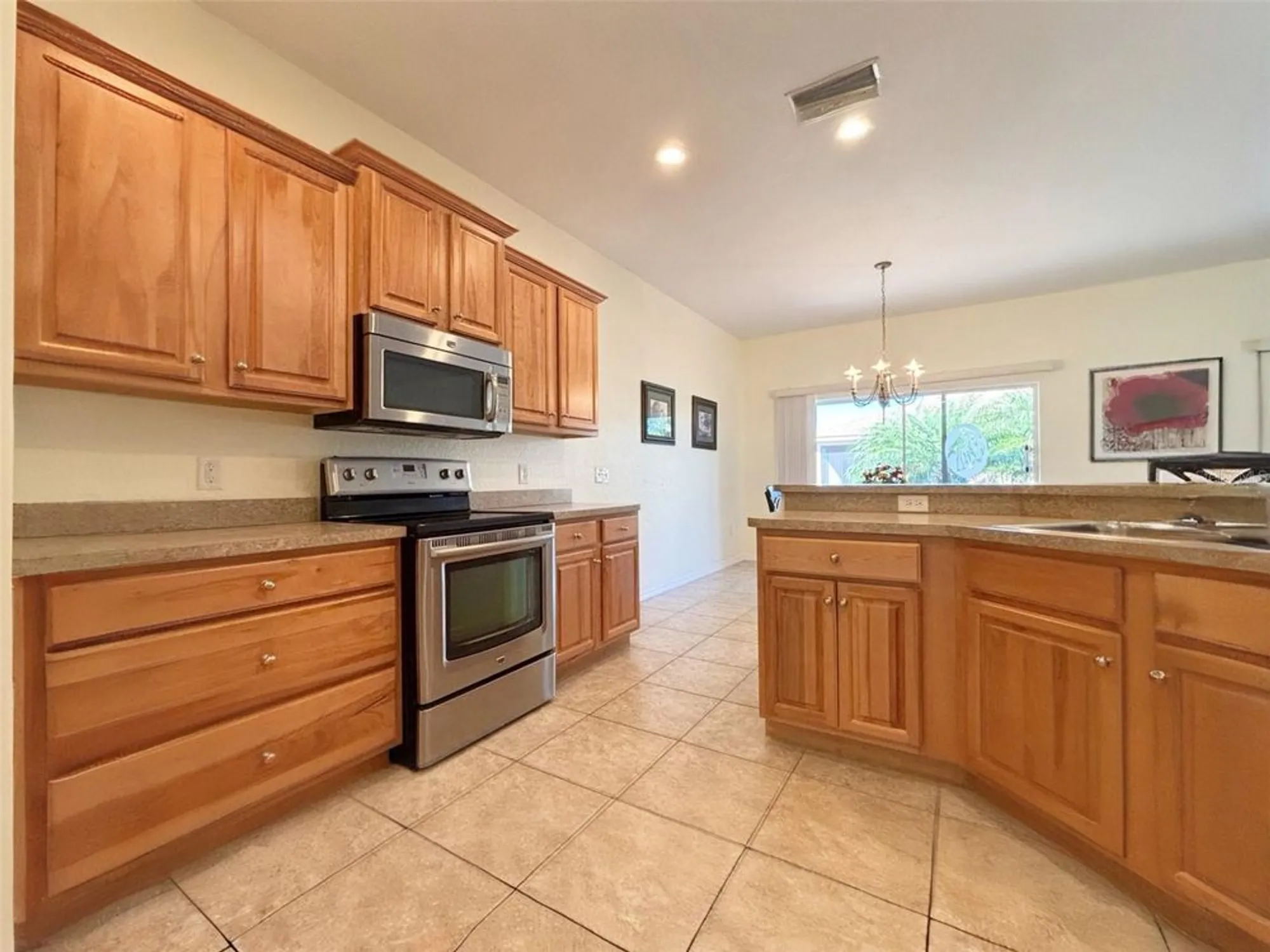 Property Slideshow image 10 of 64 | 4040 birkdale dr, Lake Wales, FL, 33859