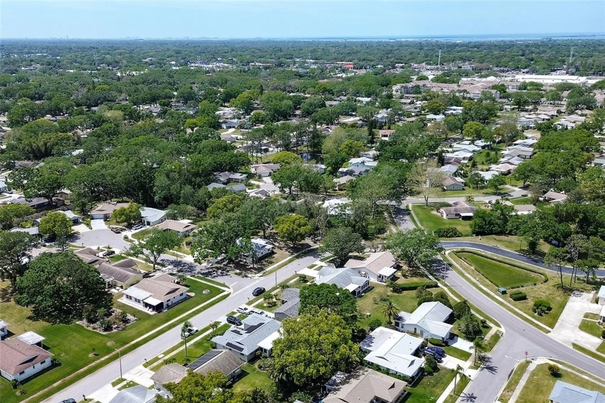 Property Slideshow image 34 of 36 | 2955 briar cliff dr, Palm Harbor, FL, 34684