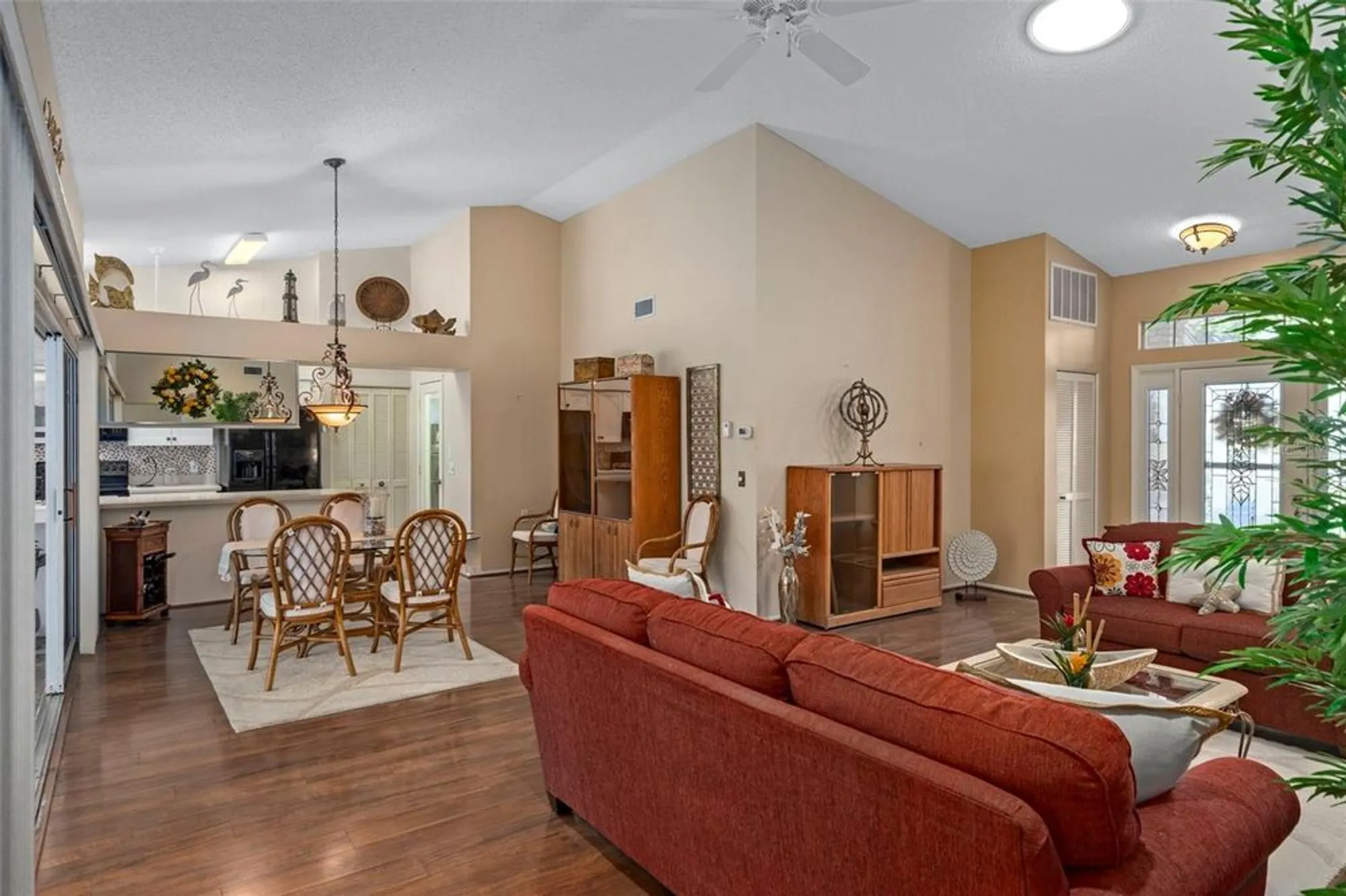 Property Slideshow image 6 of 41 | 2102 springmeadow dr, Spring Hill, FL, 34606