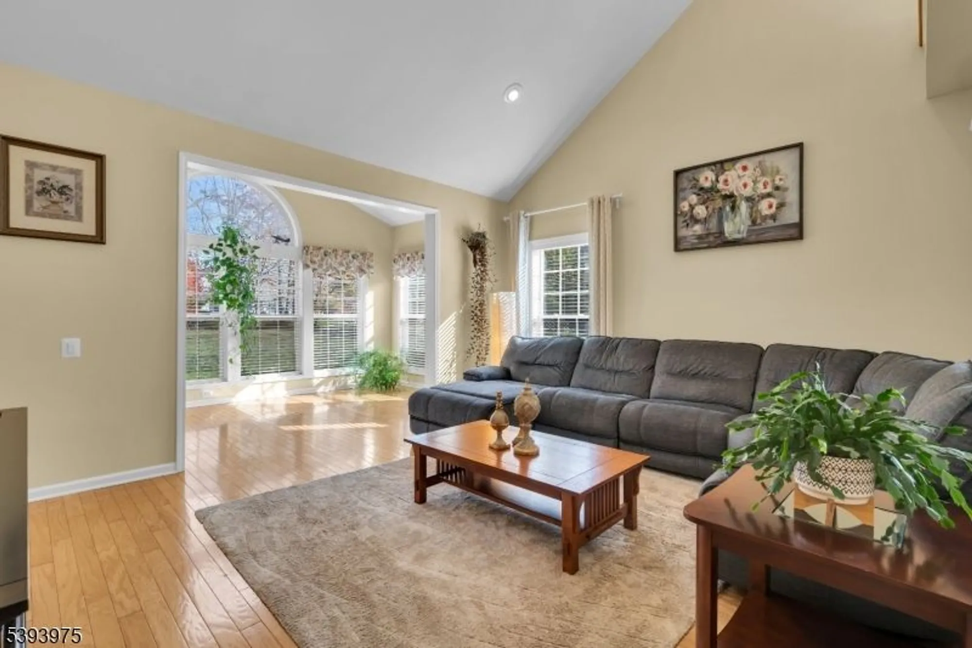 Property Slideshow image 14 of 50 | 236 knollcrest ct, Somerset, NJ, 08873