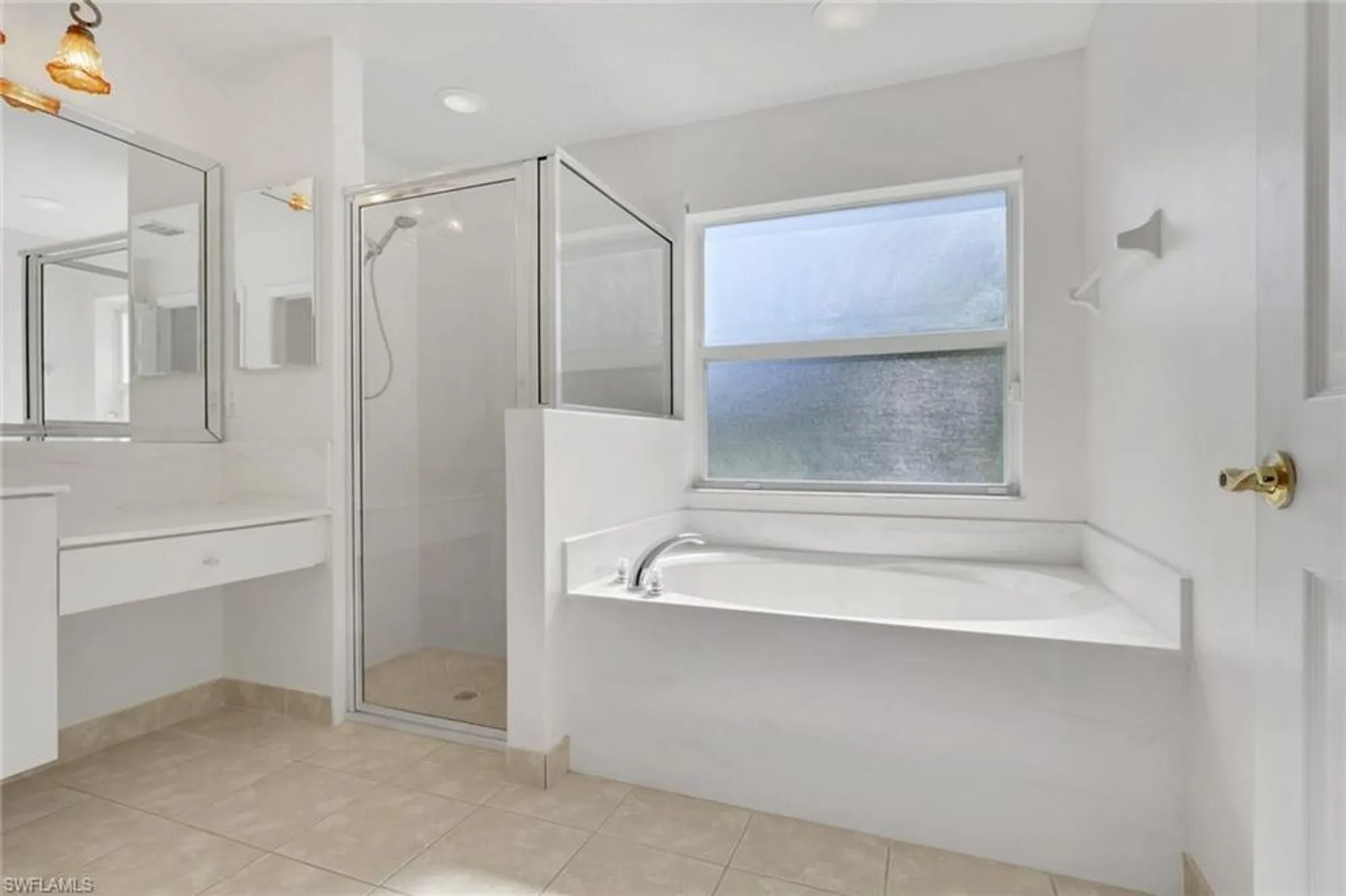 Property Slideshow image 15 of 49 | 8896 cascades isle blvd, Estero, FL, 33928